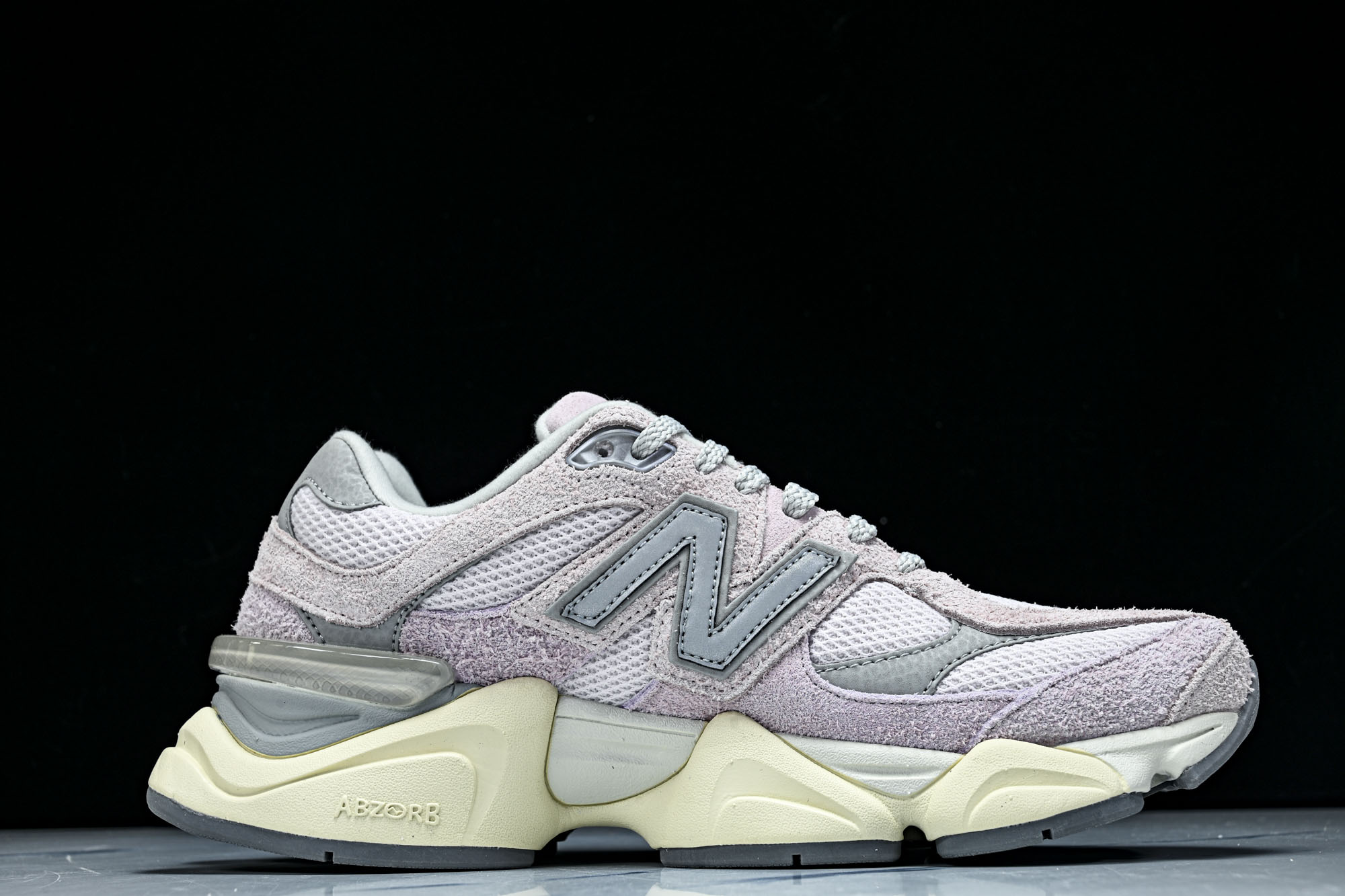 New Balance NB9060 复古休闲运动慢跑鞋U906OHSP尺码 36 37 37.5 38 38.5 39 New Balance NB9060 复古休闲运动慢跑鞋U906OHSP尺码 36 37 37.5 38 38.5 39