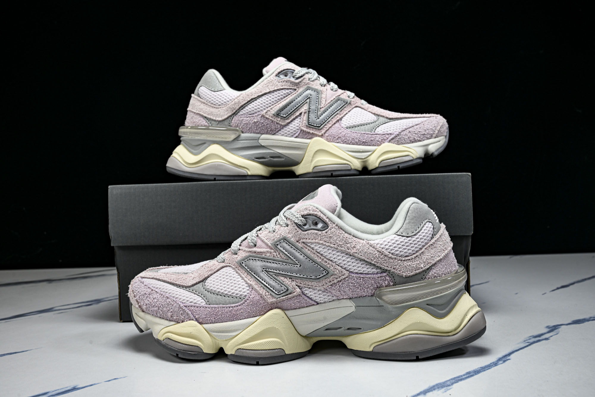 New Balance NB9060 复古休闲运动慢跑鞋U906OHSP尺码 36 37 37.5 38 38.5 39 New Balance NB9060 复古休闲运动慢跑鞋U906OHSP尺码 36 37 37.5 38 38.5 39