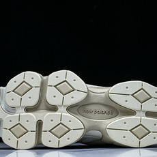 New Balance NB9060 复古休闲运动慢跑鞋U9060SS 尺码 36 37 37.5 38 38.5 39 New Balance NB9060 复古休闲运动慢跑鞋U9060SS 尺码 36 37 37.5 38 38.5 39
