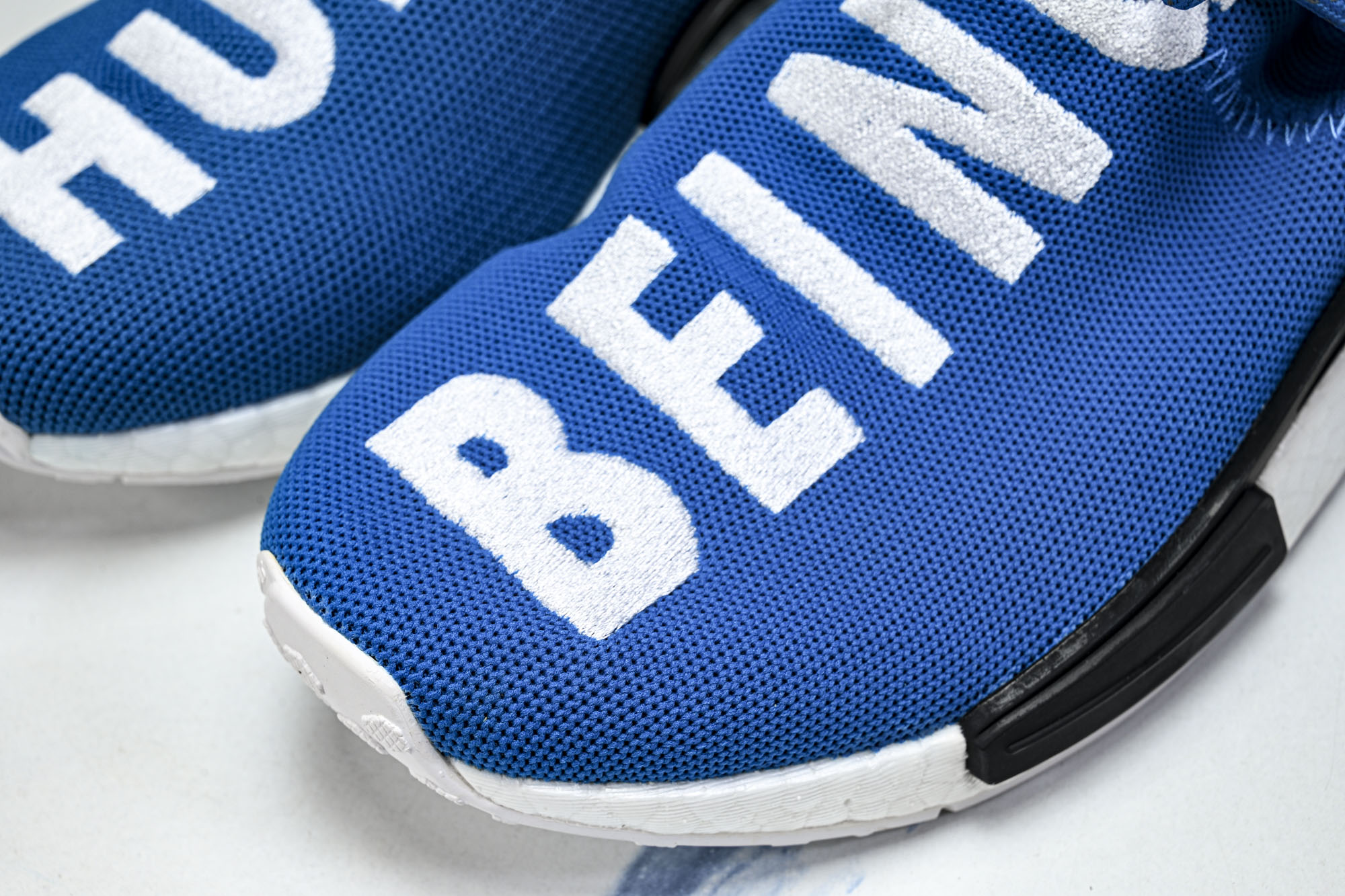 Adidas_阿迪达斯男女同款运动防滑轻便低帮休闲鞋BB0618  