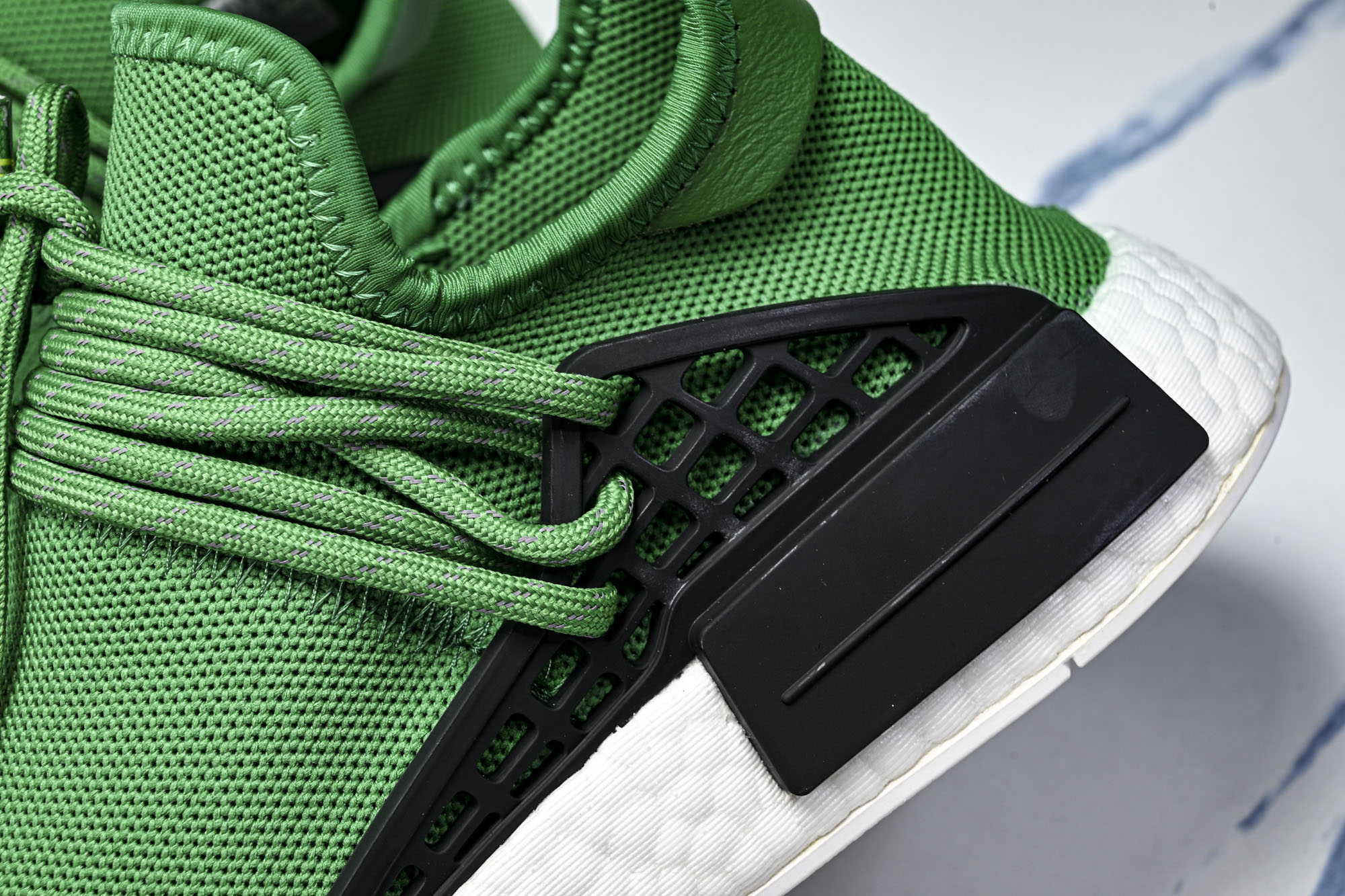 Adidas_阿迪达斯男女同款运动防滑轻便低帮休闲鞋BB0620 尺寸 36 36.5 37.5 38 38.5 39 Adidas_阿迪达斯男女同款运动防滑轻便低帮休闲鞋BB0620 尺寸 36 36.5 37.5 38 38.5 39