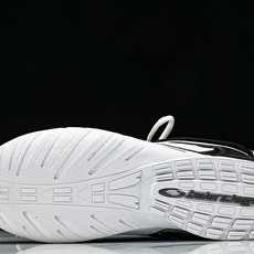 Balenciaga Radar 黑白 WSTE0 9010 尺寸 35 36 37 38 39 40 41 42 43 Balenciaga Radar 黑白 WSTE0 9010 尺寸 35 36 37 38 39 40 41 42 43