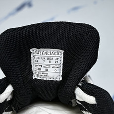 Balenciaga Radar 黑白 WSTE0 9010 尺寸 35 36 37 38 39 40 41 42 43 Balenciaga Radar 黑白 WSTE0 9010 尺寸 35 36 37 38 39 40 41 42 43