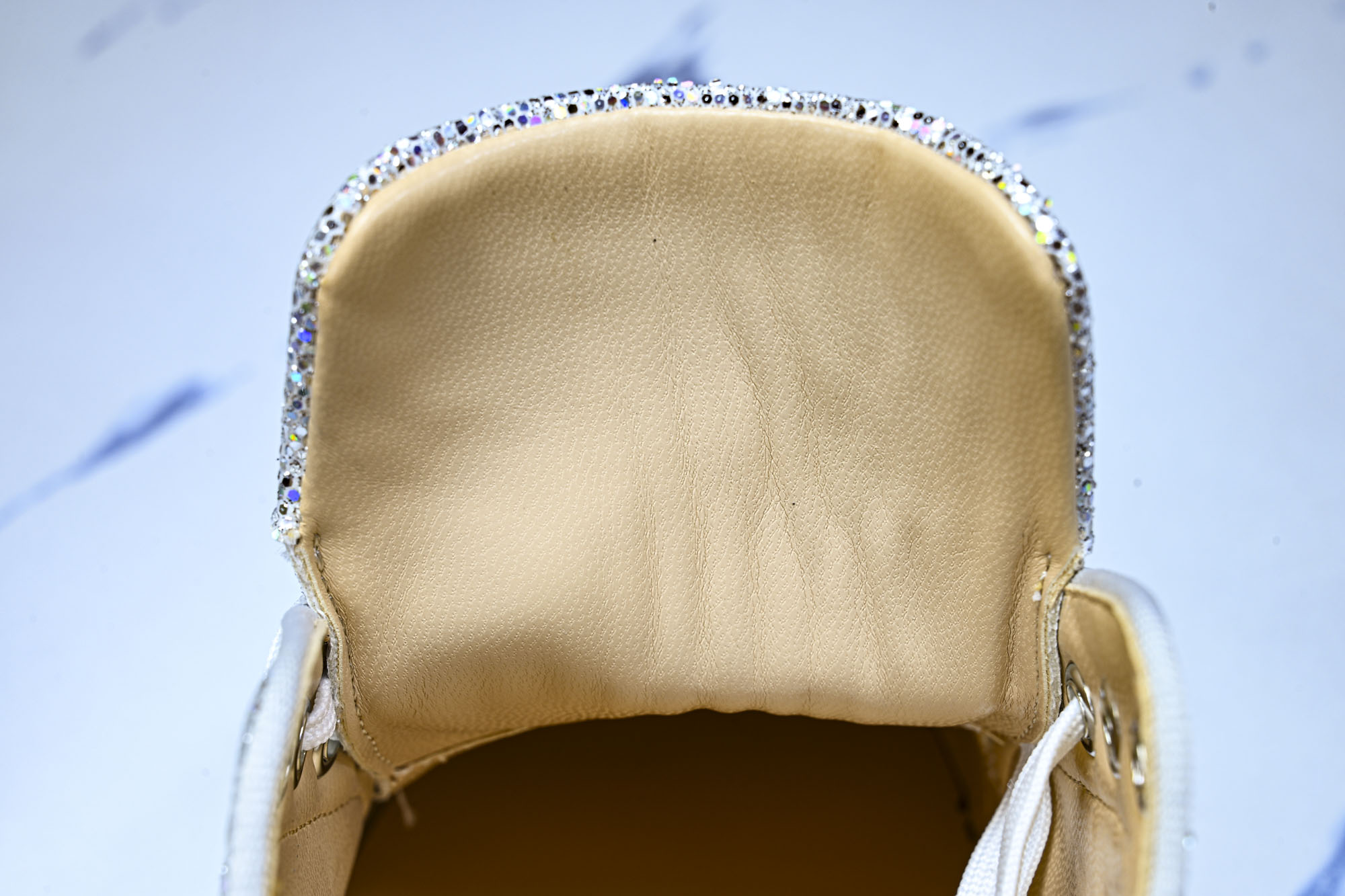 Christian Louboutin 2026新款CL男鞋低帮红底鞋水钻系带运动休闲板鞋_3 莞产版 本法国品牌Ch Christian Louboutin 2026新款CL男鞋低帮红底鞋水钻系带运动休闲板鞋_3 莞产版 本法国品牌Ch