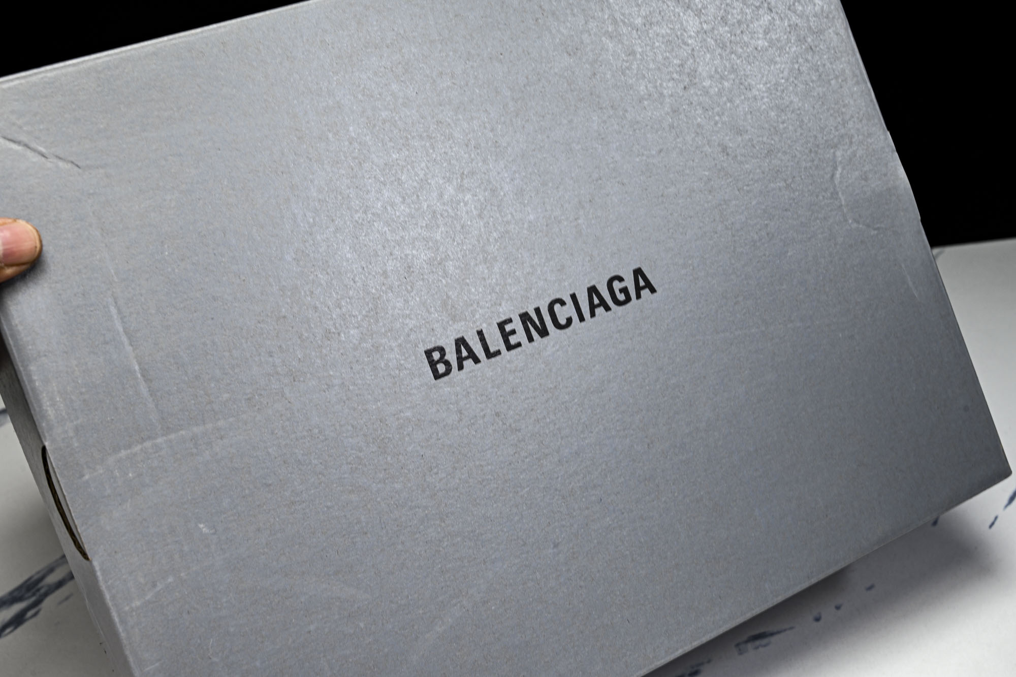 Balenciaga Radar Sneaker 巴黎世家 圆头系带生活休闲鞋 WSTE01011 尺寸 35 36 3 Balenciaga Radar Sneaker 巴黎世家 圆头系带生活休闲鞋 WSTE01011 尺寸 35 36 3