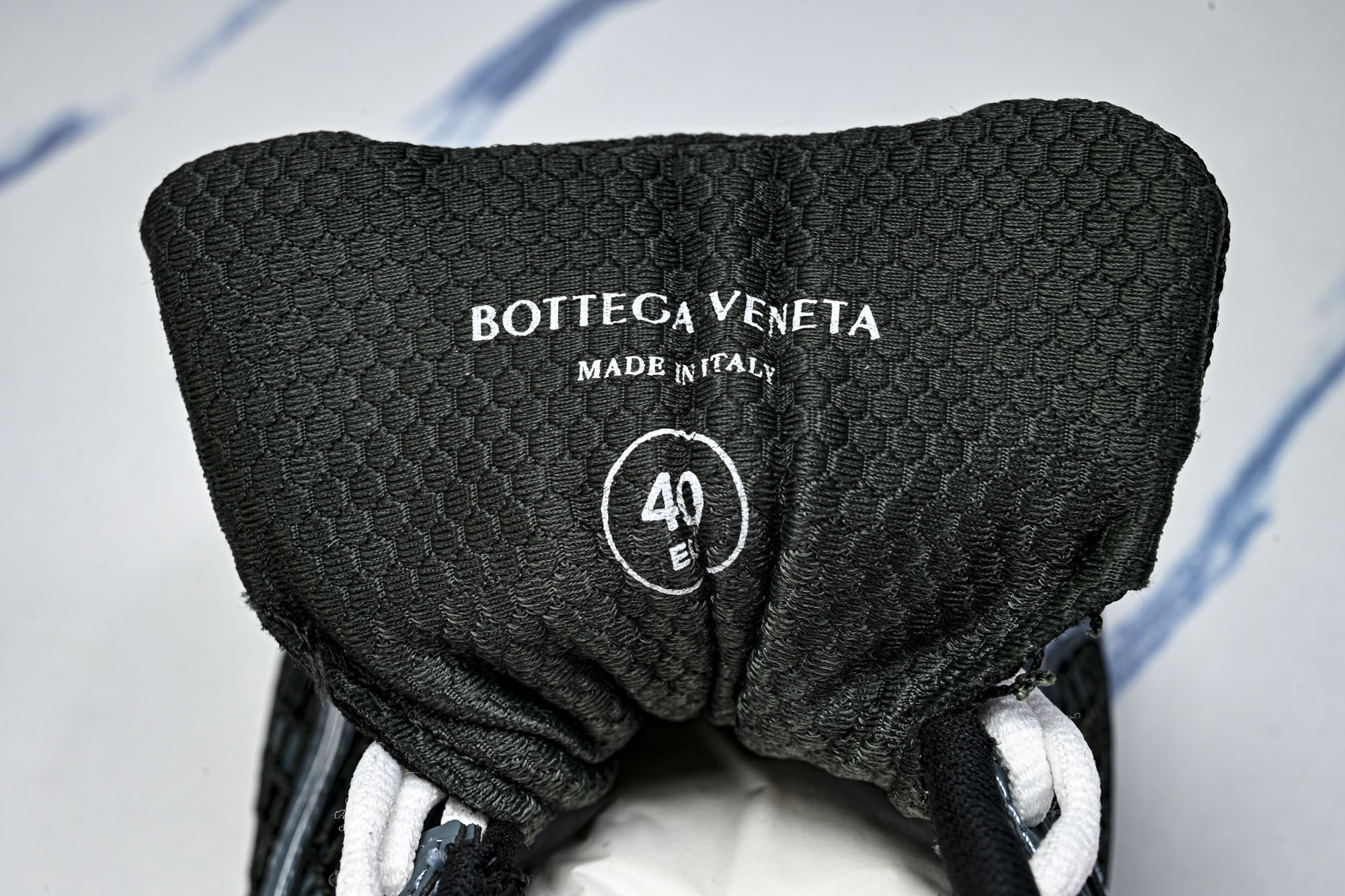 Bottega Veneta葆蝶家 Orbit 低帮 跑鞋 生活休闲鞋 男女款 广货纯原版本 配色不断更新 原版开发 Bottega Veneta葆蝶家 Orbit 低帮 跑鞋 生活休闲鞋 男女款 广货纯原版本 配色不断更新 原版开发