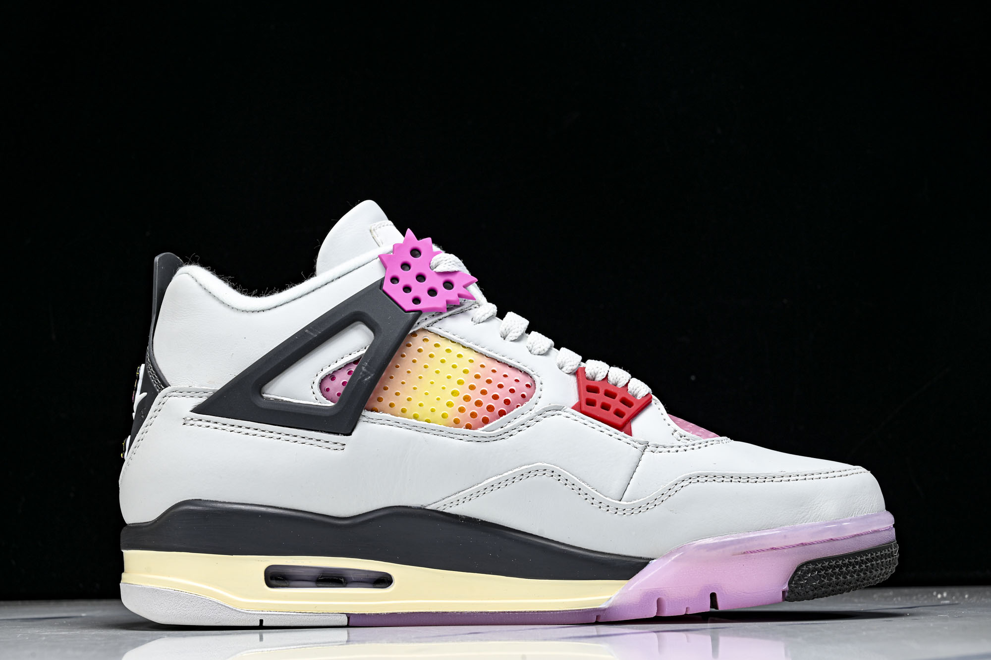 Air Jordan 4 AJ4 黑橙粉红男鞋篮球鞋JA1135 100 尺码40 40.5 41 42.5 43 44 Air Jordan 4 AJ4 黑橙粉红男鞋篮球鞋JA1135 100 尺码40 40.5 41 42.5 43 44