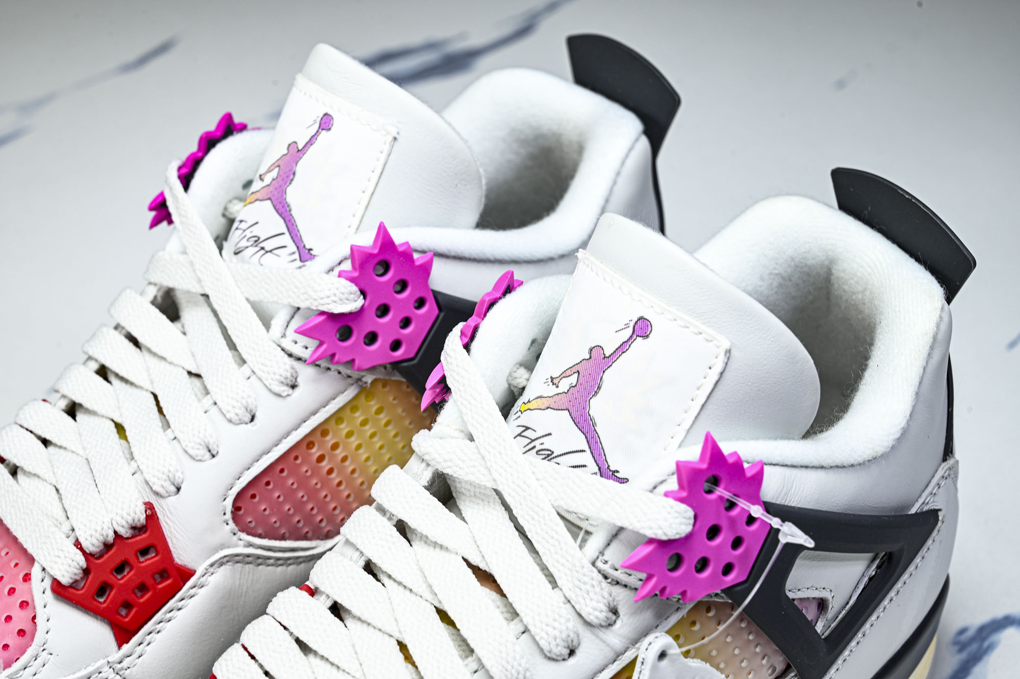 Air Jordan 4 AJ4 黑橙粉红男鞋篮球鞋JA1135 100 尺码40 40.5 41 42.5 43 44 Air Jordan 4 AJ4 黑橙粉红男鞋篮球鞋JA1135 100 尺码40 40.5 41 42.5 43 44