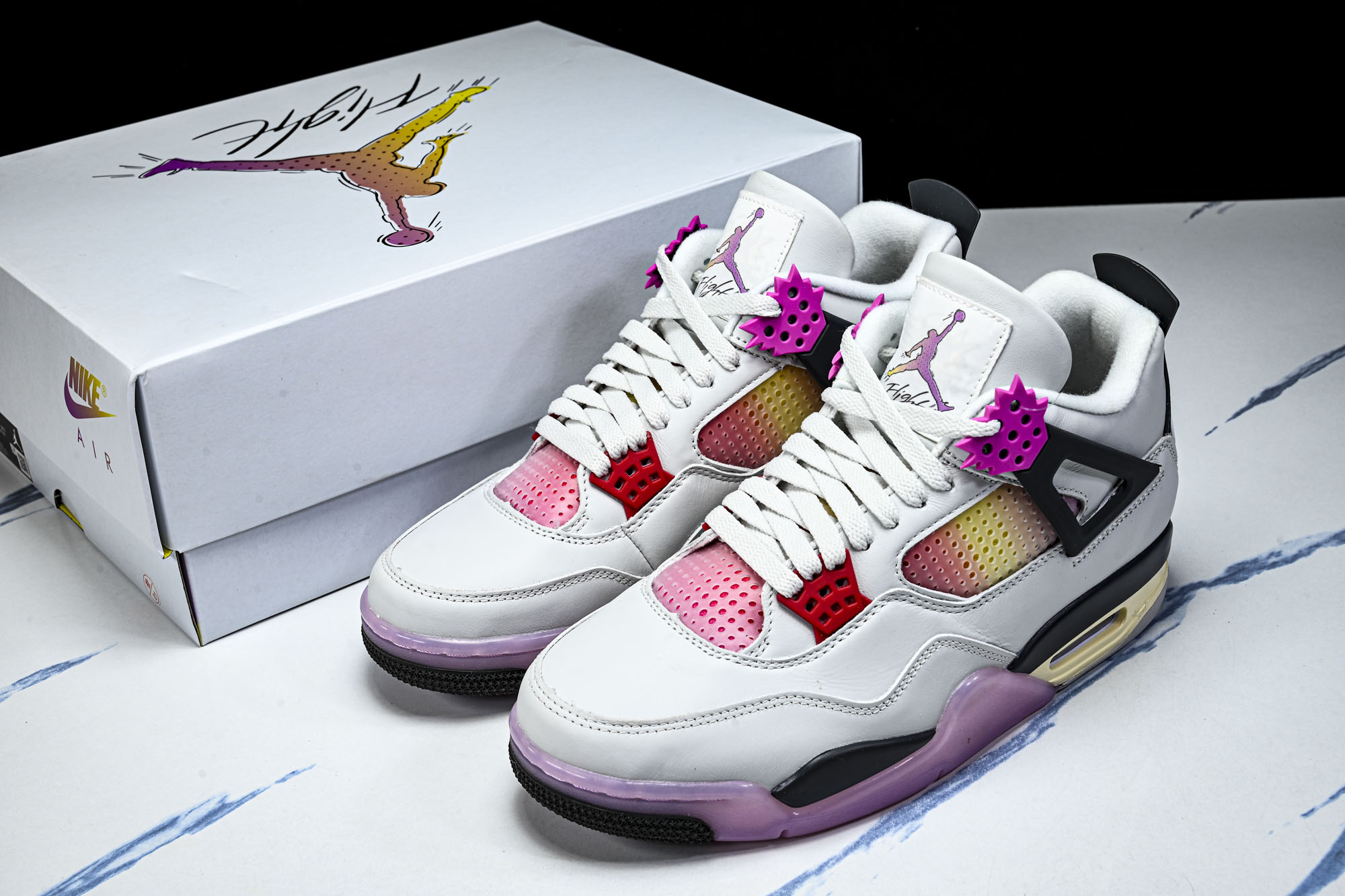 Air Jordan 4 AJ4 黑橙粉红男鞋篮球鞋JA1135 100 尺码40 40.5 41 42.5 43 44 Air Jordan 4 AJ4 黑橙粉红男鞋篮球鞋JA1135 100 尺码40 40.5 41 42.5 43 44