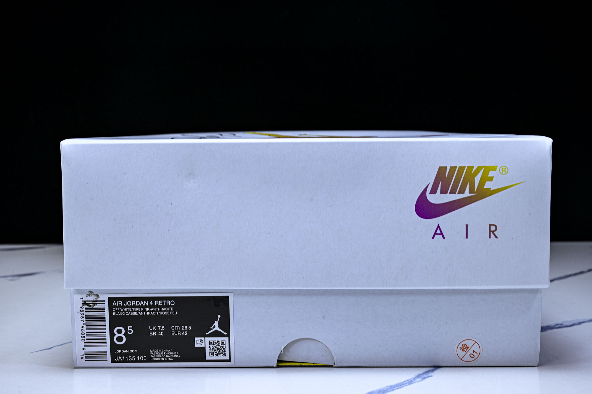 Air Jordan 4 AJ4 黑橙粉红男鞋篮球鞋JA1135 100 尺码40 40.5 41 42.5 43 44 Air Jordan 4 AJ4 黑橙粉红男鞋篮球鞋JA1135 100 尺码40 40.5 41 42.5 43 44