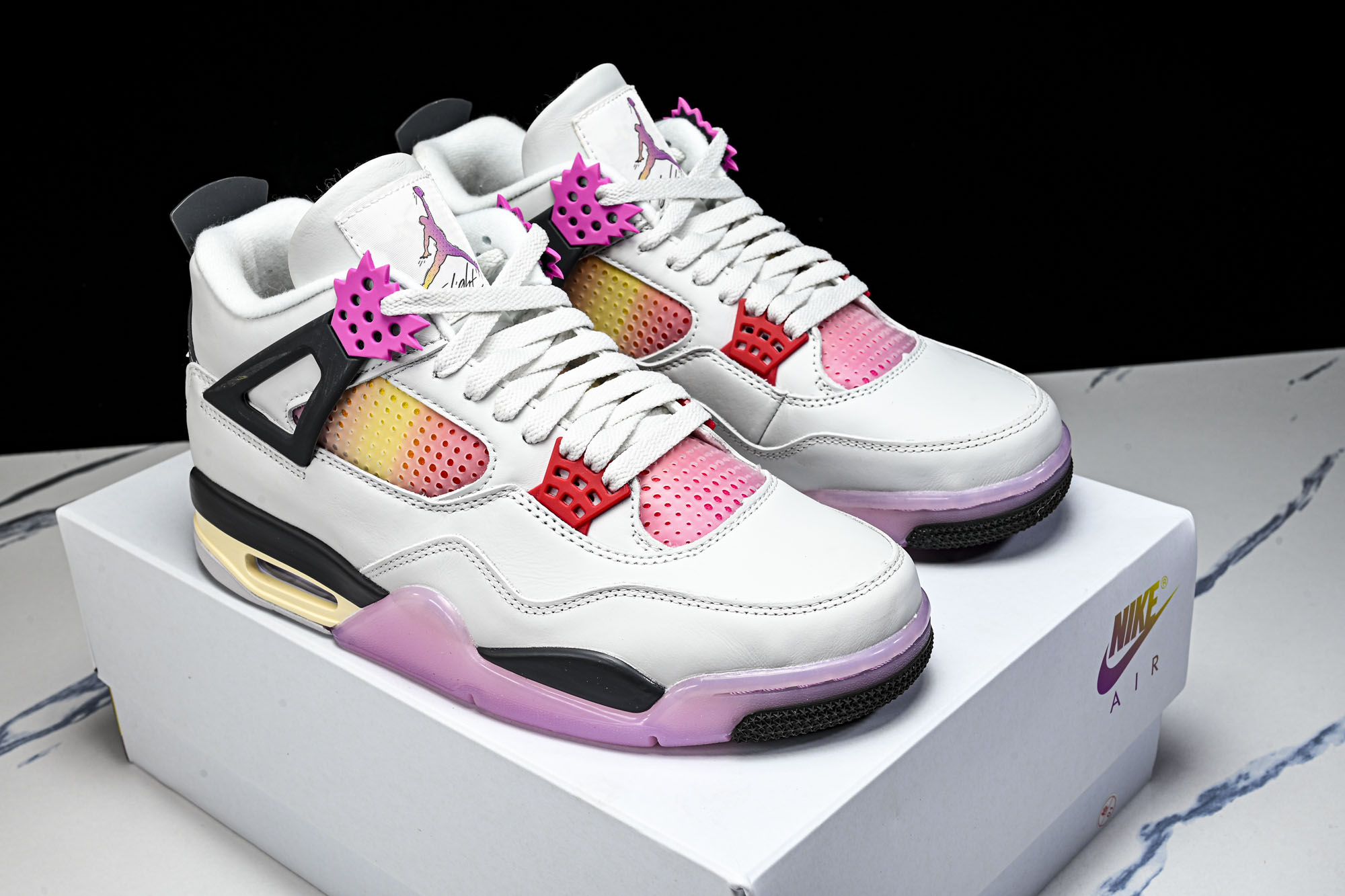 Air Jordan 4 AJ4 黑橙粉红男鞋篮球鞋JA1135 100 尺码40 40.5 41 42.5 43 44 Air Jordan 4 AJ4 黑橙粉红男鞋篮球鞋JA1135 100 尺码40 40.5 41 42.5 43 44