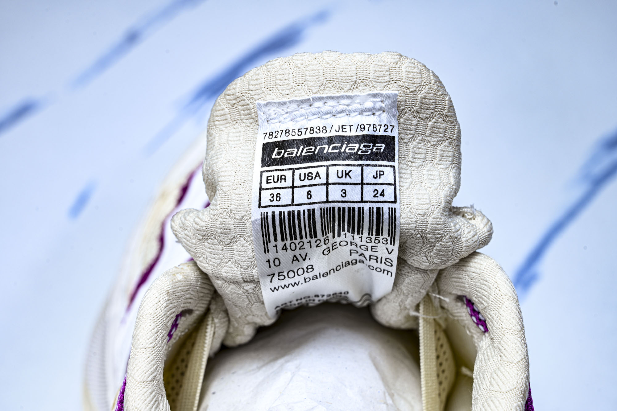 Balenciaga Jet 巴黎世家压纹印花圆头厚底低帮老爹鞋 WMRTN9150 尺寸 35 36 37 38 39 Balenciaga Jet 巴黎世家压纹印花圆头厚底低帮老爹鞋 WMRTN9150 尺寸 35 36 37 38 39