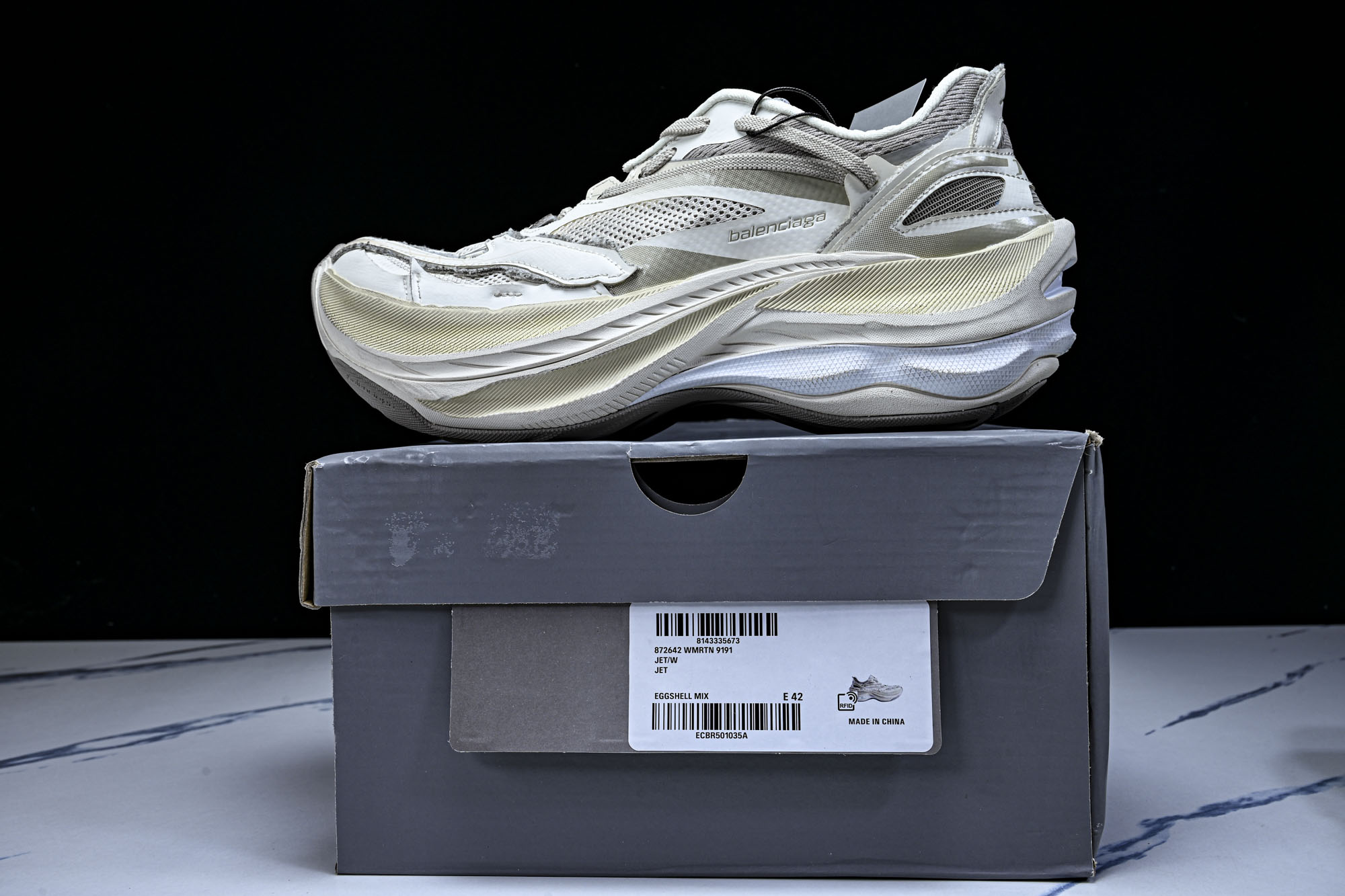 Balenciaga Jet 巴黎世家压纹印花圆头厚底低帮老爹鞋WMRTN-9191 尺寸 35 36 37 38 39 Balenciaga Jet 巴黎世家压纹印花圆头厚底低帮老爹鞋WMRTN-9191 尺寸 35 36 37 38 39