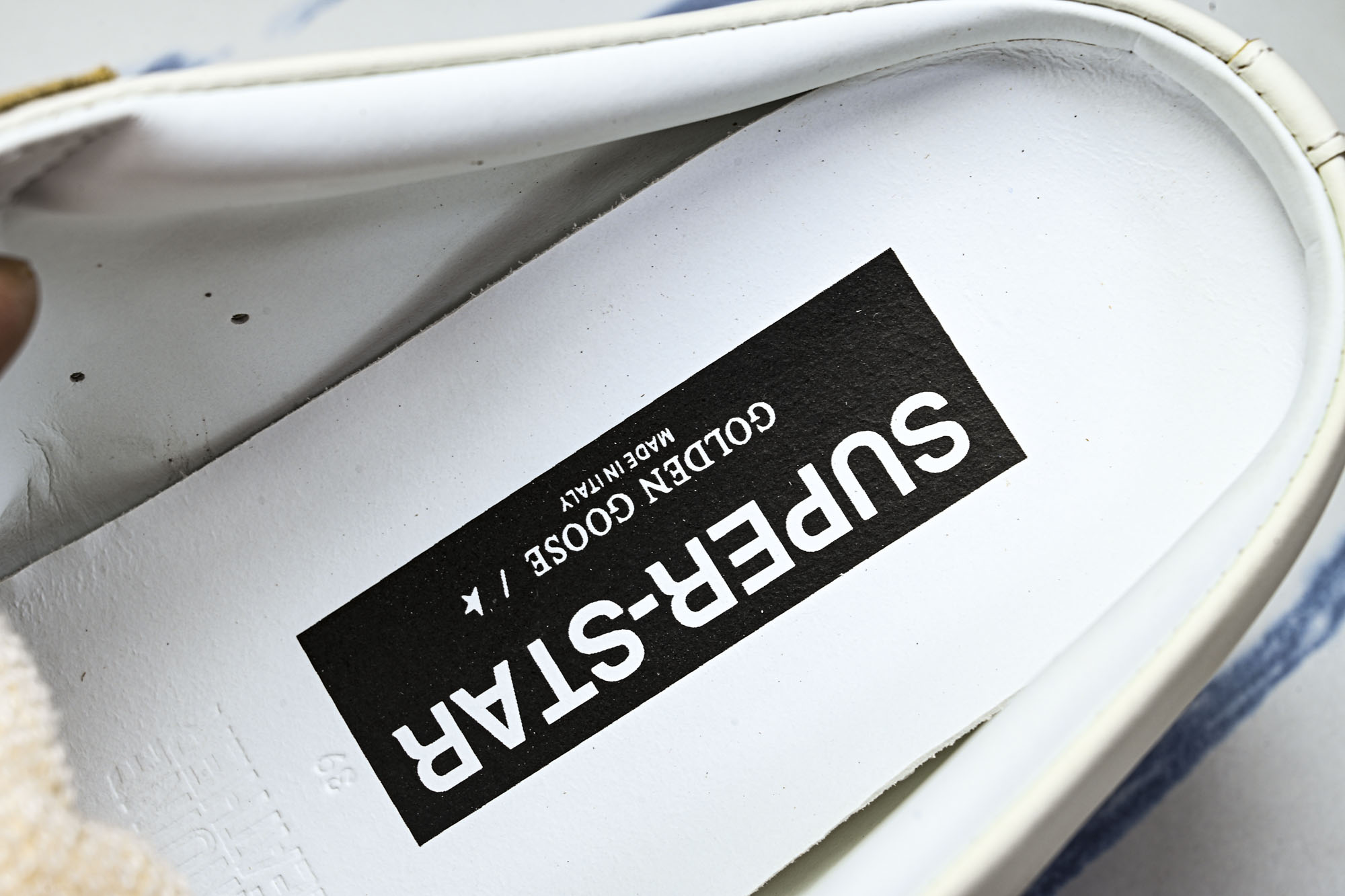 Golden Goose Super-Star Sabot 包头半拖鞋 小脏鞋006 GGDB Golden Goose Golden Goose Super-Star Sabot 包头半拖鞋 小脏鞋006 GGDB Golden Goose