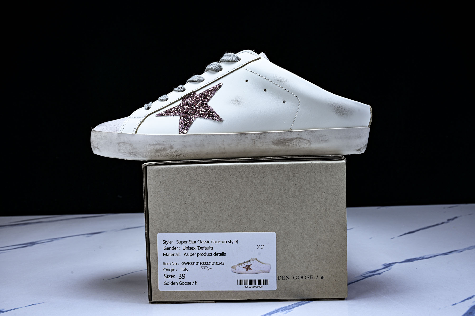 Golden Goose Super-Star Sabot 包头半拖鞋 小脏鞋006 GGDB Golden Goose Golden Goose Super-Star Sabot 包头半拖鞋 小脏鞋006 GGDB Golden Goose
