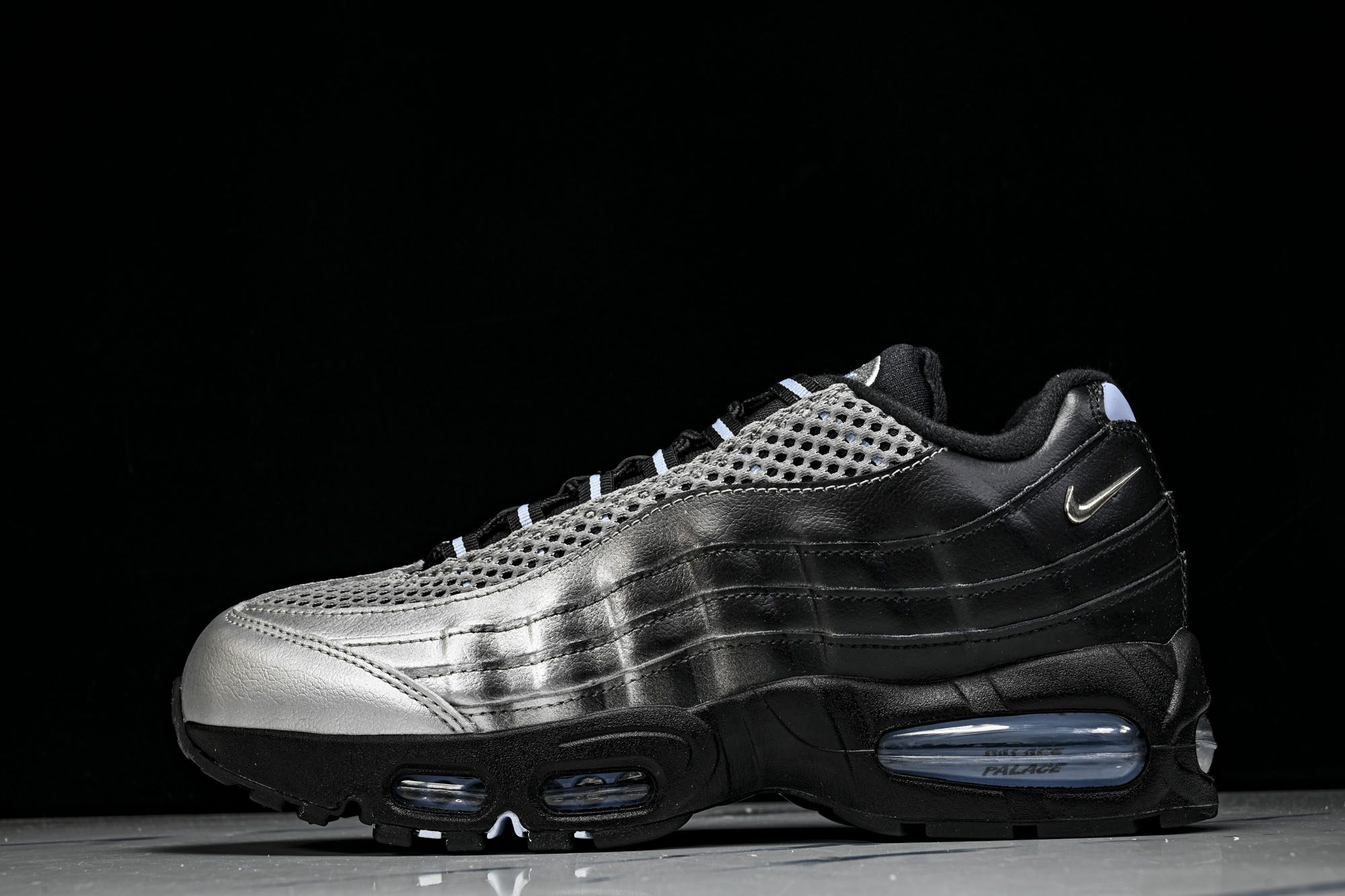Nike Air Max 95 OG 复古减震气垫跑鞋IQ7708-095 尺码 40 40.5 41 42 42.5 Nike Air Max 95 OG 复古减震气垫跑鞋IQ7708-095 尺码 40 40.5 41 42 42.5
