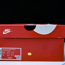Nike Air Max 95 OG 复古减震气垫跑鞋R1474-010 尺码 40 40.5 41 42 42.5 4 Nike Air Max 95 OG 复古减震气垫跑鞋R1474-010 尺码 40 40.5 41 42 42.5 4