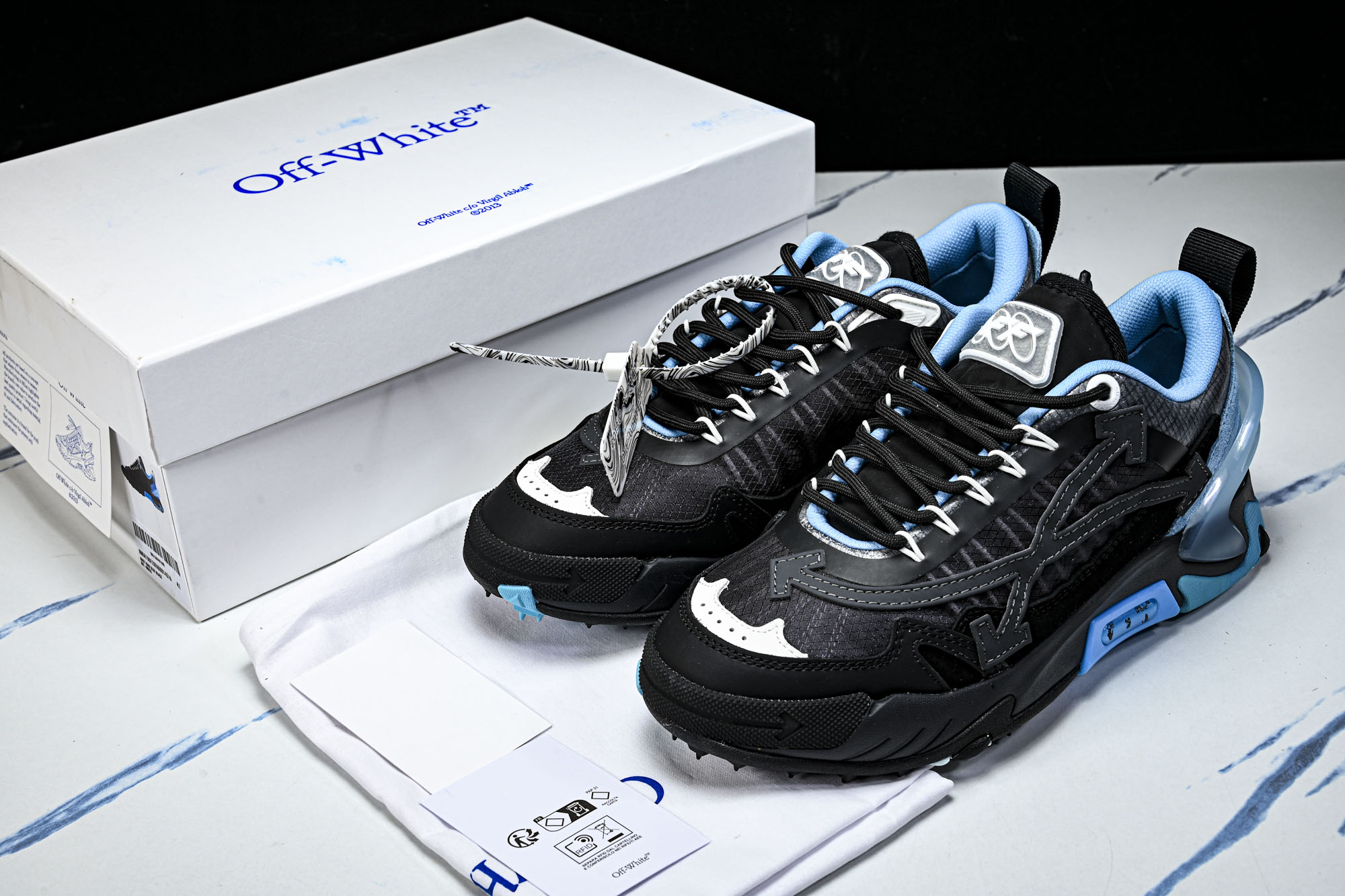 【纯原】Off-White C_O VirGil Abloh 联名款 潮牌老爹鞋男女休闲潮流三箭头鞋休闲运动跑鞋 码数 