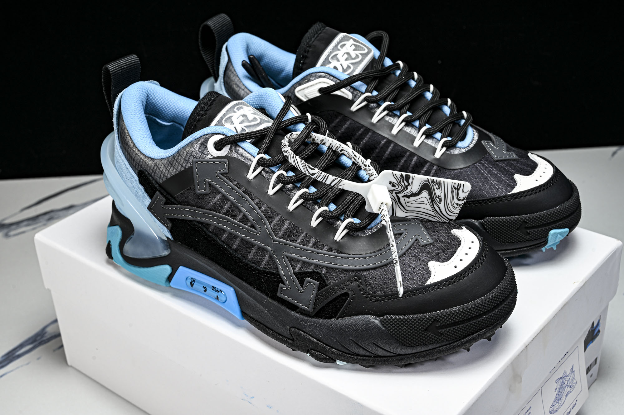 【纯原】Off-White C_O VirGil Abloh 联名款 潮牌老爹鞋男女休闲潮流三箭头鞋休闲运动跑鞋 码数 
