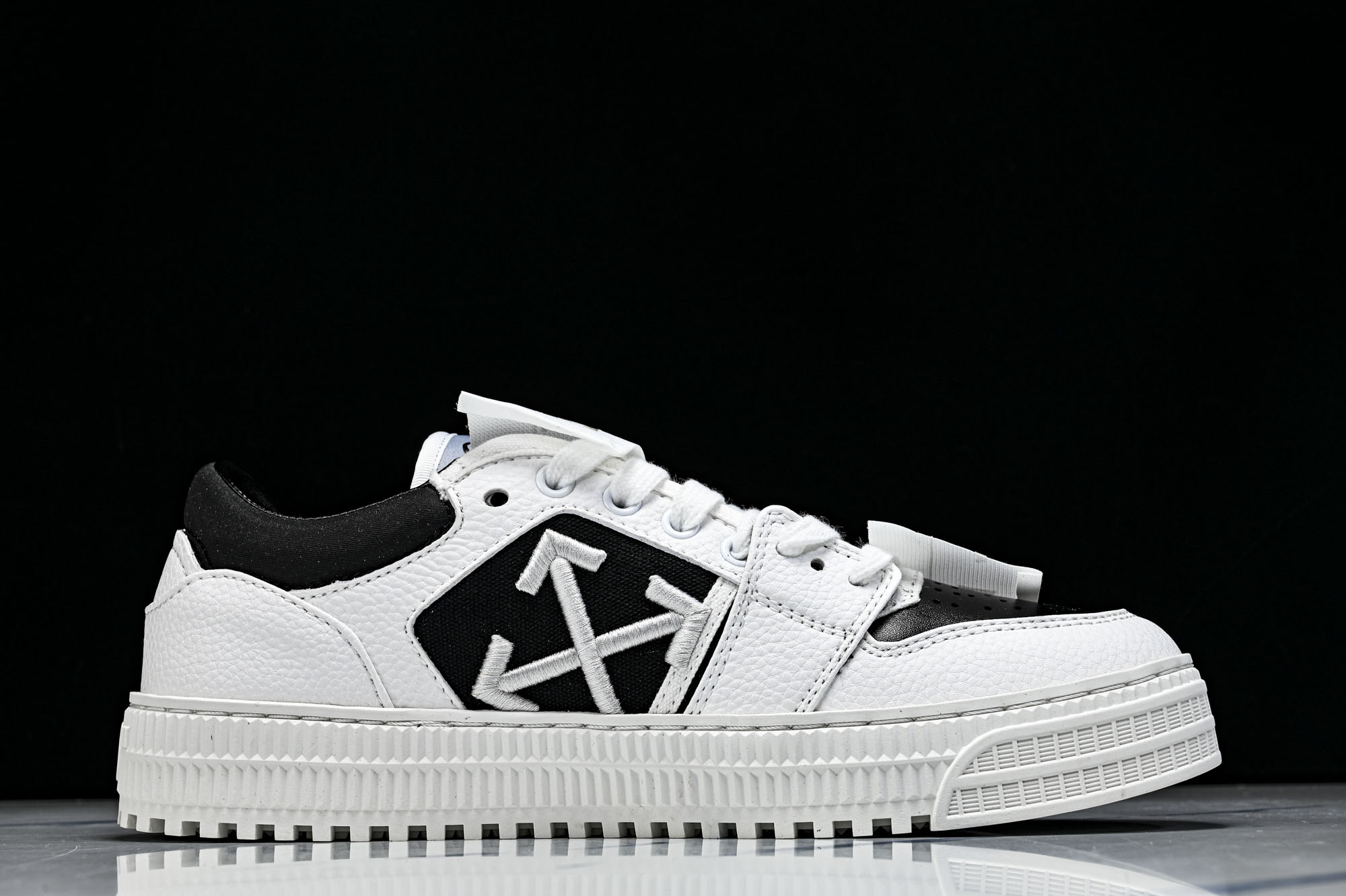 【纯原】OFF-WHITE Out Of Office 3.0 Court 箭头板鞋 小牛鞋休闲运动鞋_2 尺寸 36 