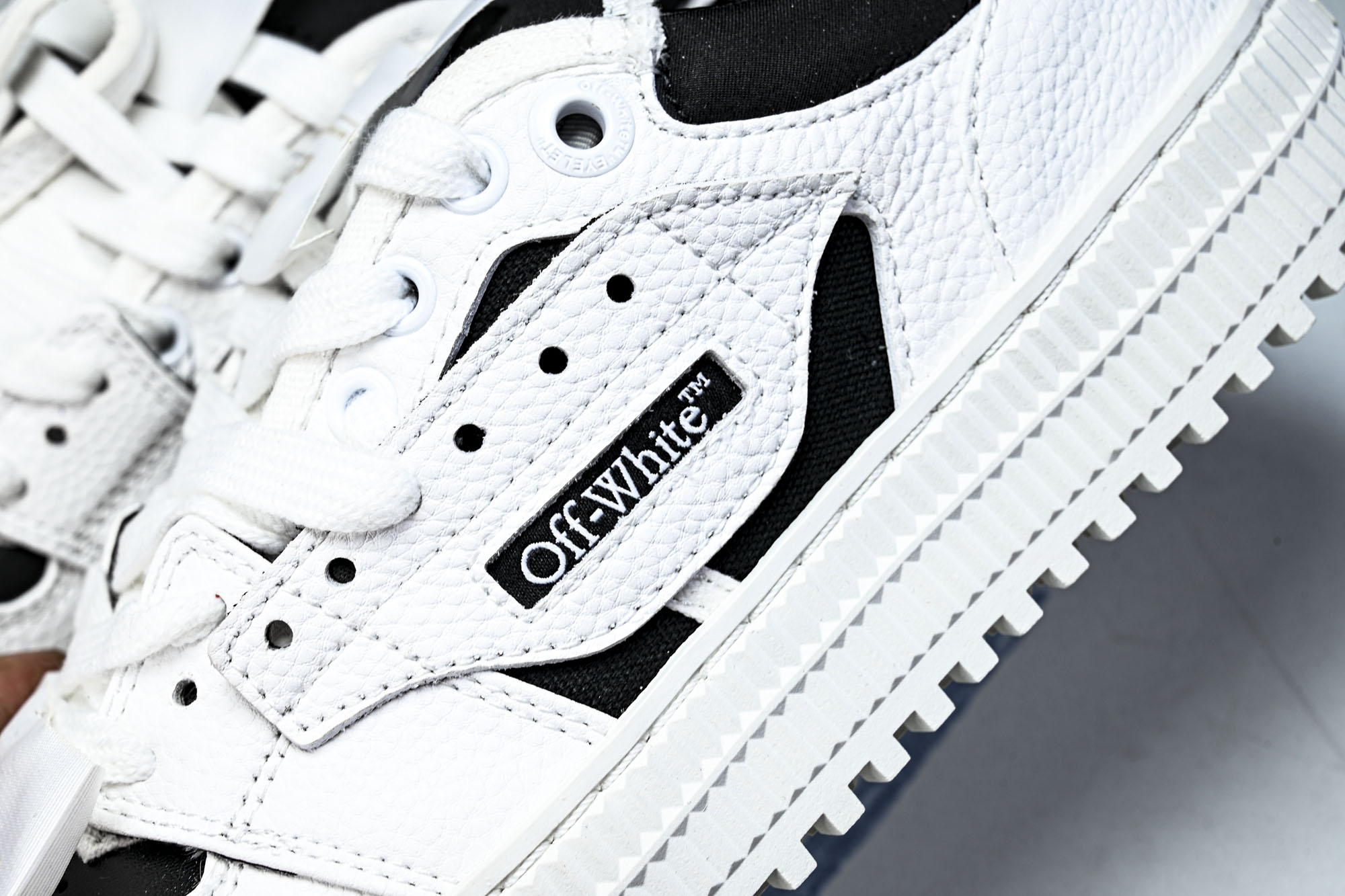 【纯原】OFF-WHITE Out Of Office 3.0 Court 箭头板鞋 小牛鞋休闲运动鞋_2 尺寸 36 