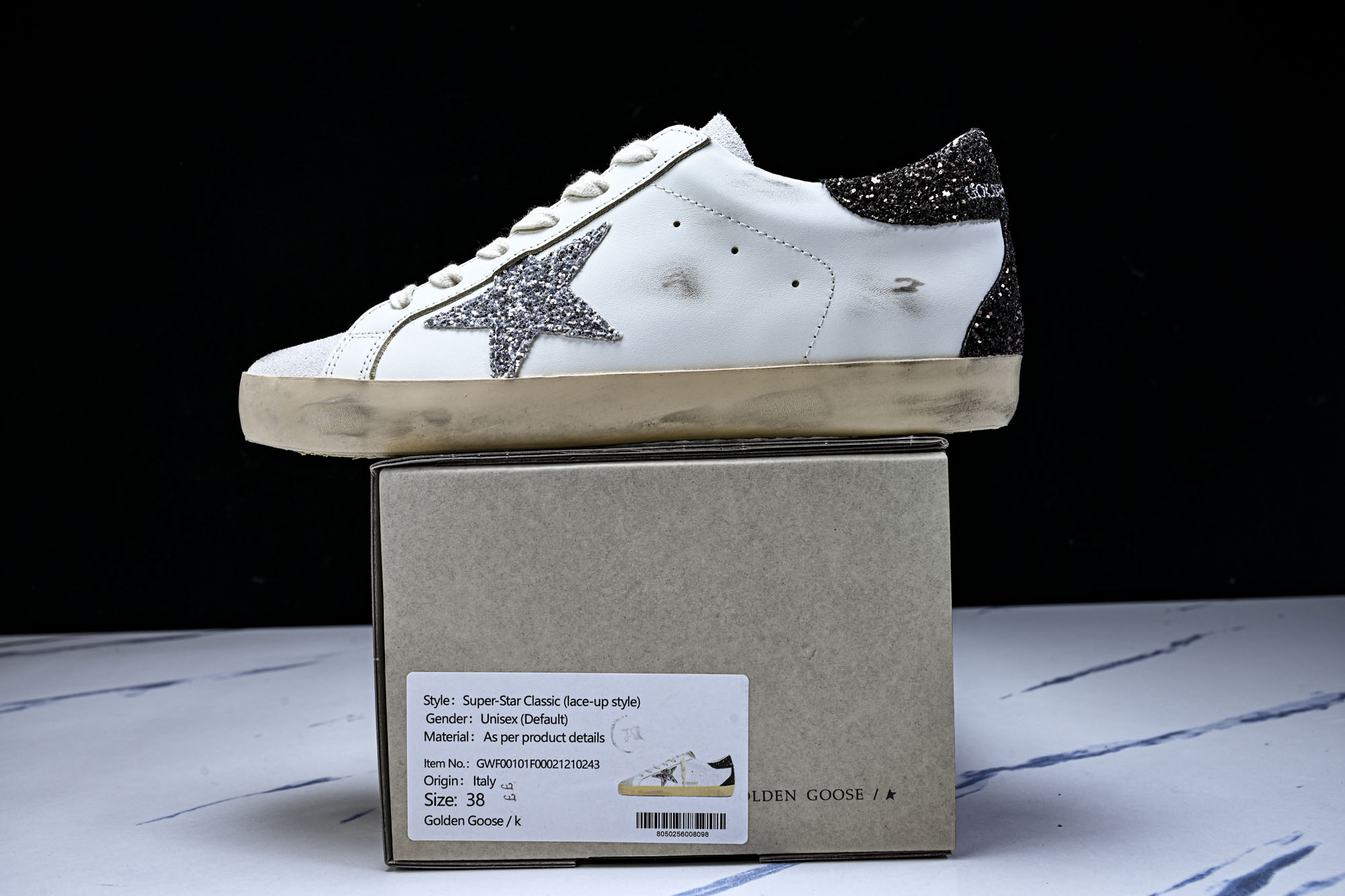 GGDB Golden Goose Super Star 芯片版 低帮休闲板鞋 小脏鞋 码数36 37 38 39 40 GGDB Golden Goose Super Star 芯片版 低帮休闲板鞋 小脏鞋 码数36 37 38 39 40