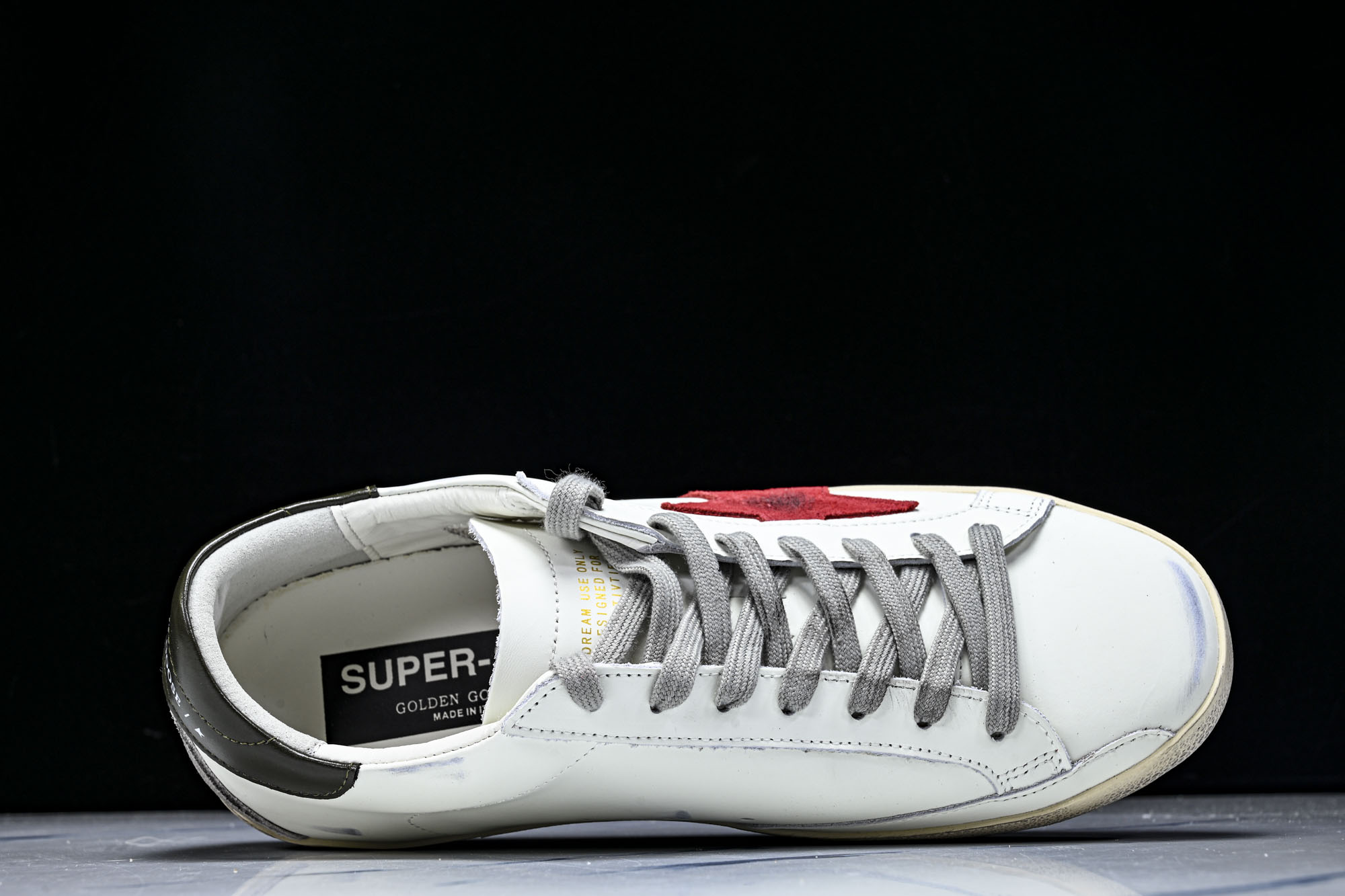 Golden Goose 低帮休闲板鞋 GGDB小脏鞋 尺码36 37 38 39 40 41 42 43 44 45 Golden Goose 低帮休闲板鞋 GGDB小脏鞋 尺码36 37 38 39 40 41 42 43 44 45