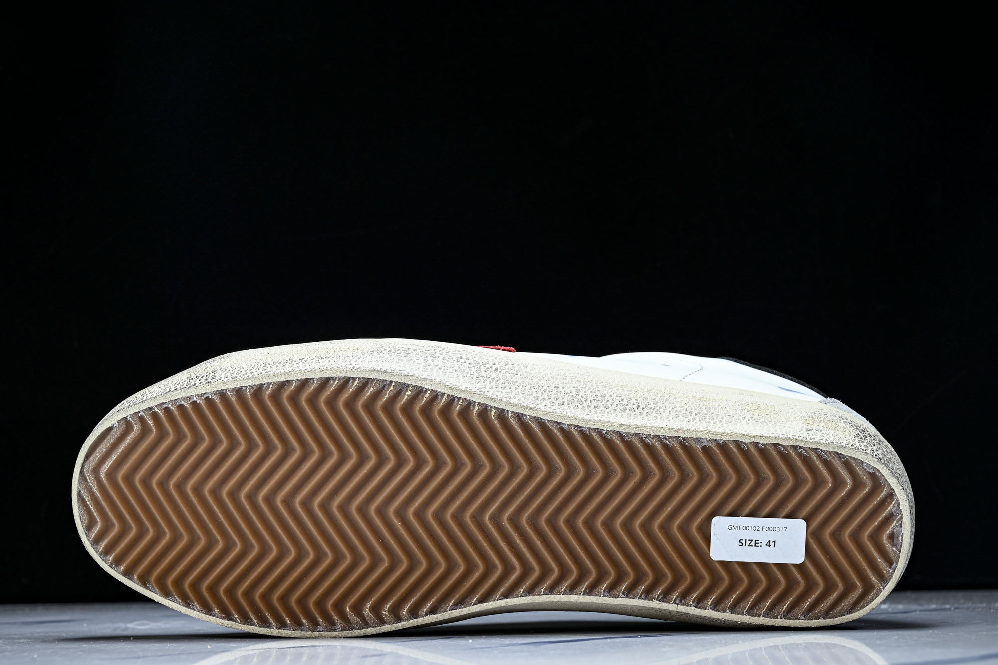 Golden Goose 低帮休闲板鞋 GGDB小脏鞋 尺码36 37 38 39 40 41 42 43 44 45 Golden Goose 低帮休闲板鞋 GGDB小脏鞋 尺码36 37 38 39 40 41 42 43 44 45