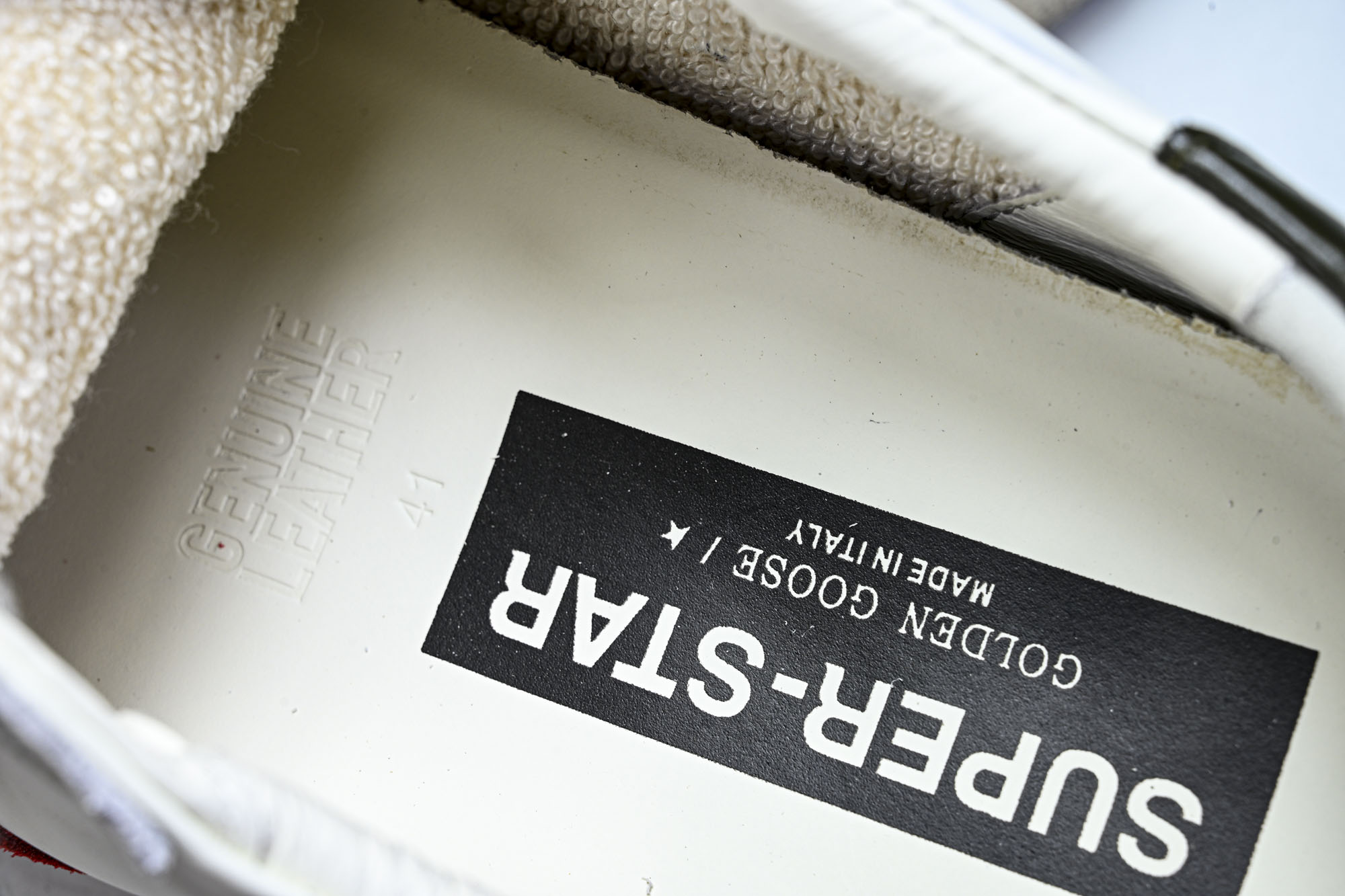 Golden Goose 低帮休闲板鞋 GGDB小脏鞋 尺码36 37 38 39 40 41 42 43 44 45 Golden Goose 低帮休闲板鞋 GGDB小脏鞋 尺码36 37 38 39 40 41 42 43 44 45