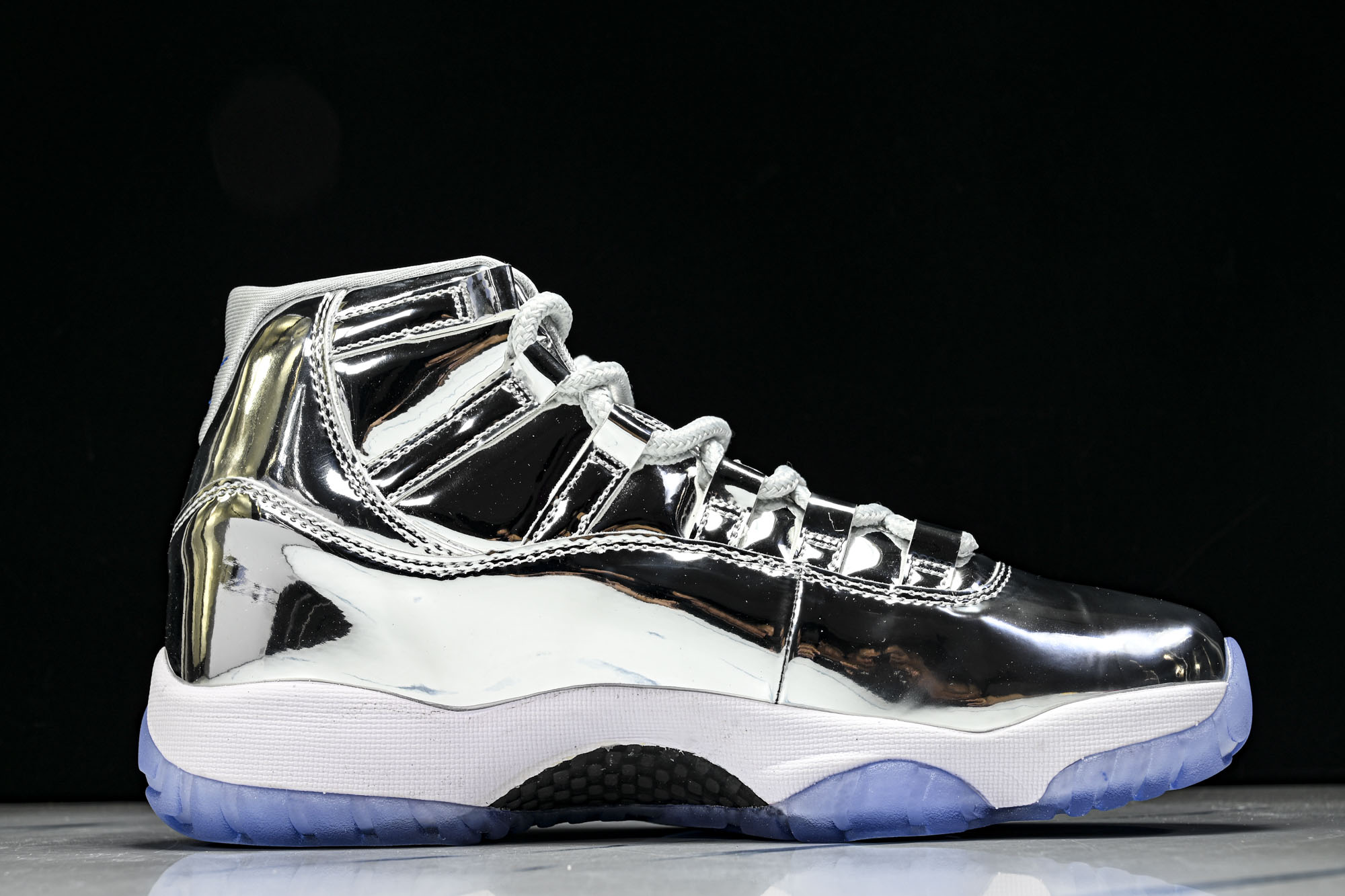 Air Jordan 11 Retro AJ11 乔11伦纳德 液态银 CT8012-730 尺码40 40.5 41 Air Jordan 11 Retro AJ11 乔11伦纳德 液态银 CT8012-730 尺码40 40.5 41