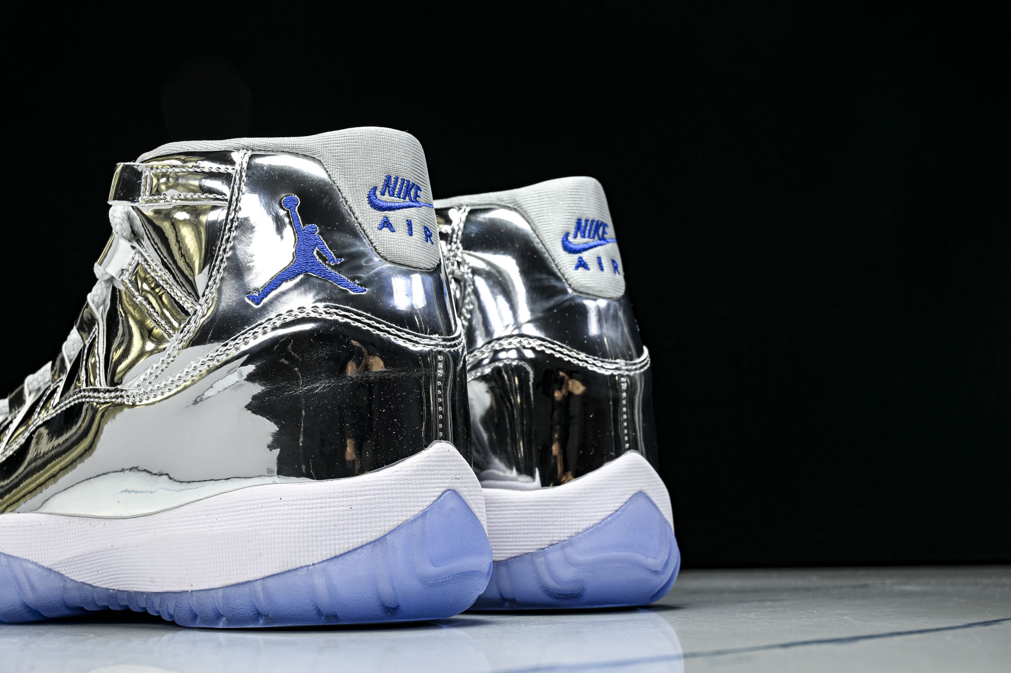 Air Jordan 11 Retro AJ11 乔11伦纳德 液态银 CT8012-730 尺码40 40.5 41 Air Jordan 11 Retro AJ11 乔11伦纳德 液态银 CT8012-730 尺码40 40.5 41