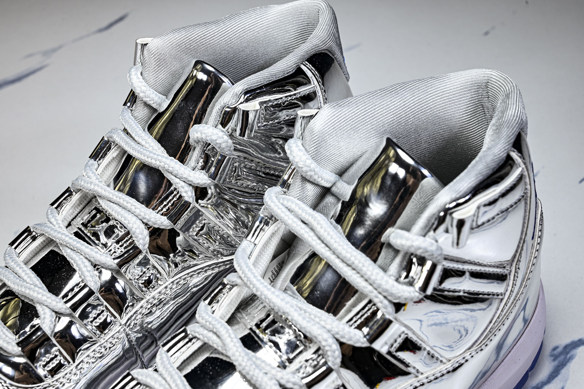 Air Jordan 11 Retro AJ11 乔11伦纳德 液态银 CT8012-730 尺码40 40.5 41 Air Jordan 11 Retro AJ11 乔11伦纳德 液态银 CT8012-730 尺码40 40.5 41