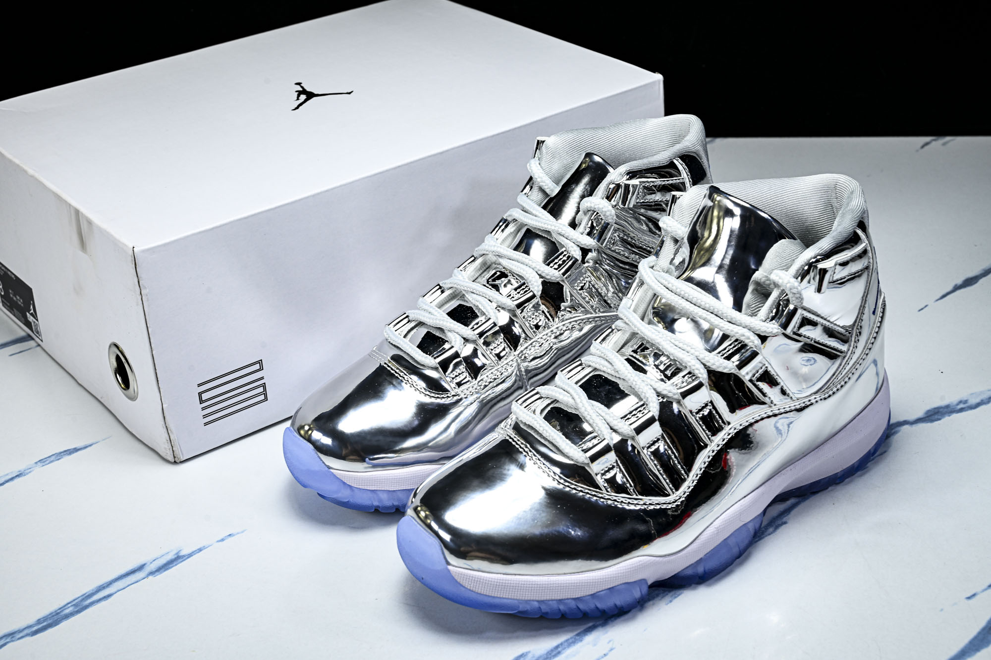 Air Jordan 11 Retro AJ11 乔11伦纳德 液态银 CT8012-730 尺码40 40.5 41 Air Jordan 11 Retro AJ11 乔11伦纳德 液态银 CT8012-730 尺码40 40.5 41