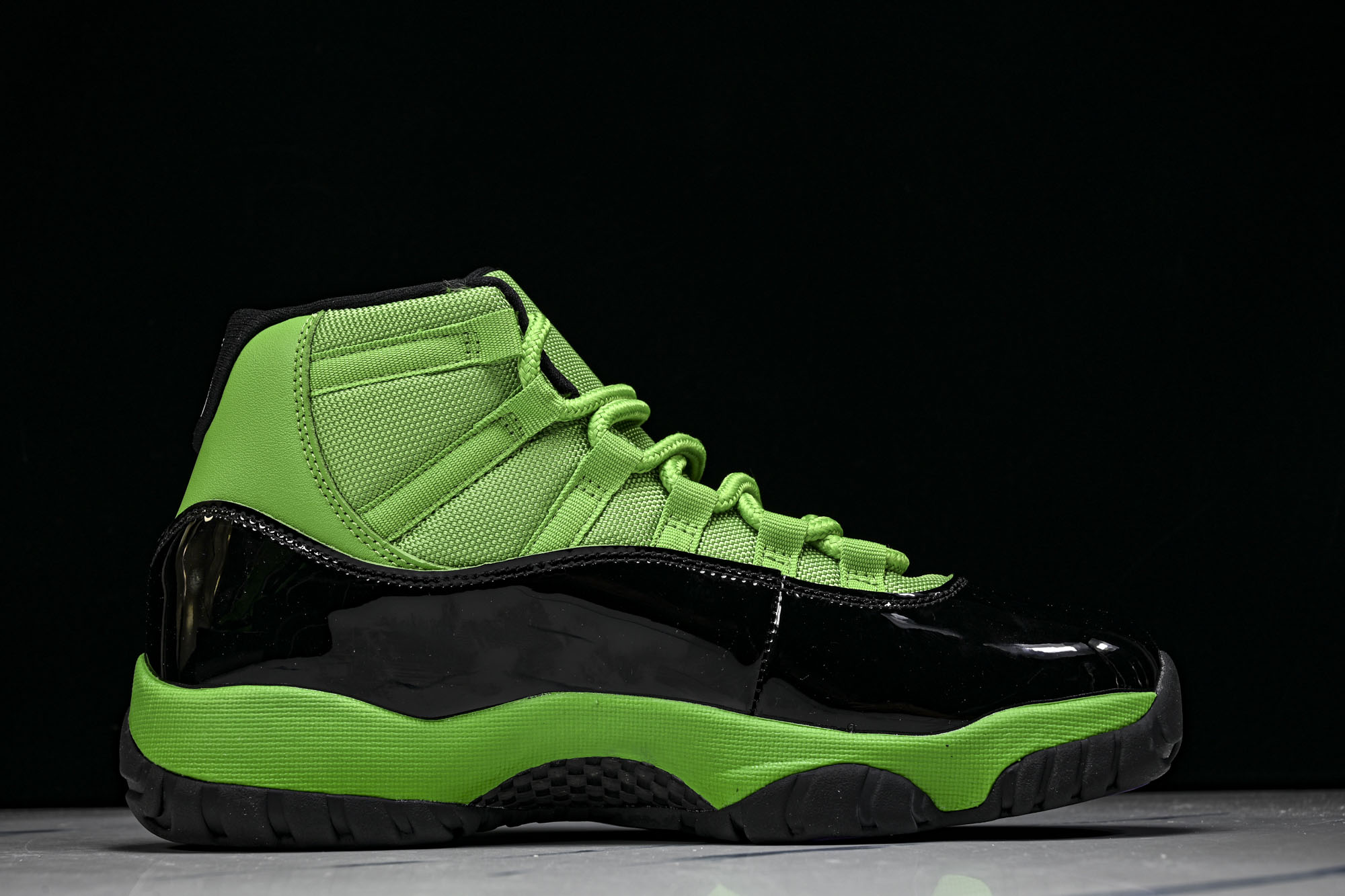Air Jordan 11 Retro AJ11 乔11黑绿色 CT8012-310 尺寸 40 40.5 41 42 