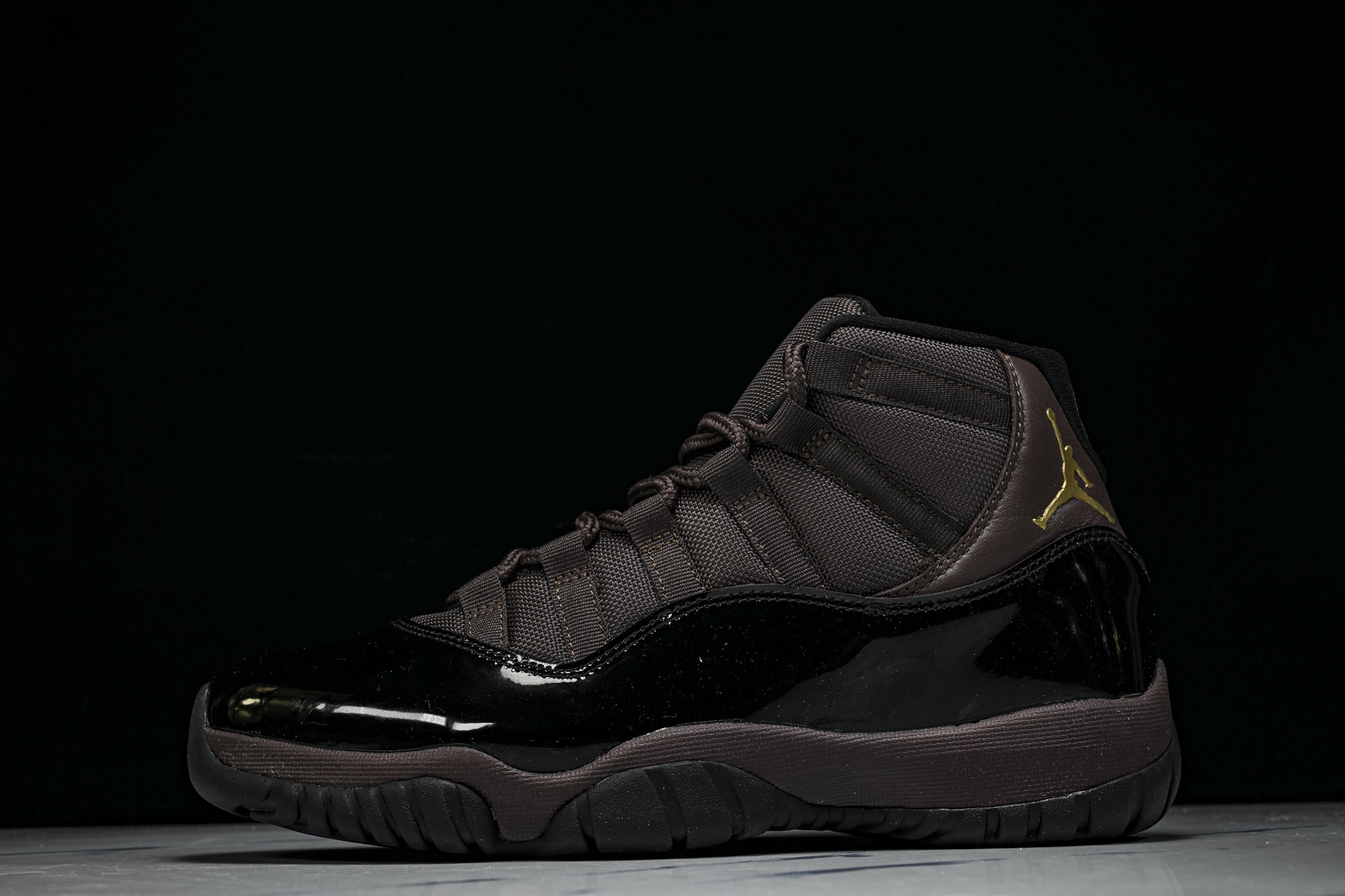 Air Jordan 11 Retro AJ11 乔11黑褐色 CT8012-200 尺寸 40 40.5 41 42 