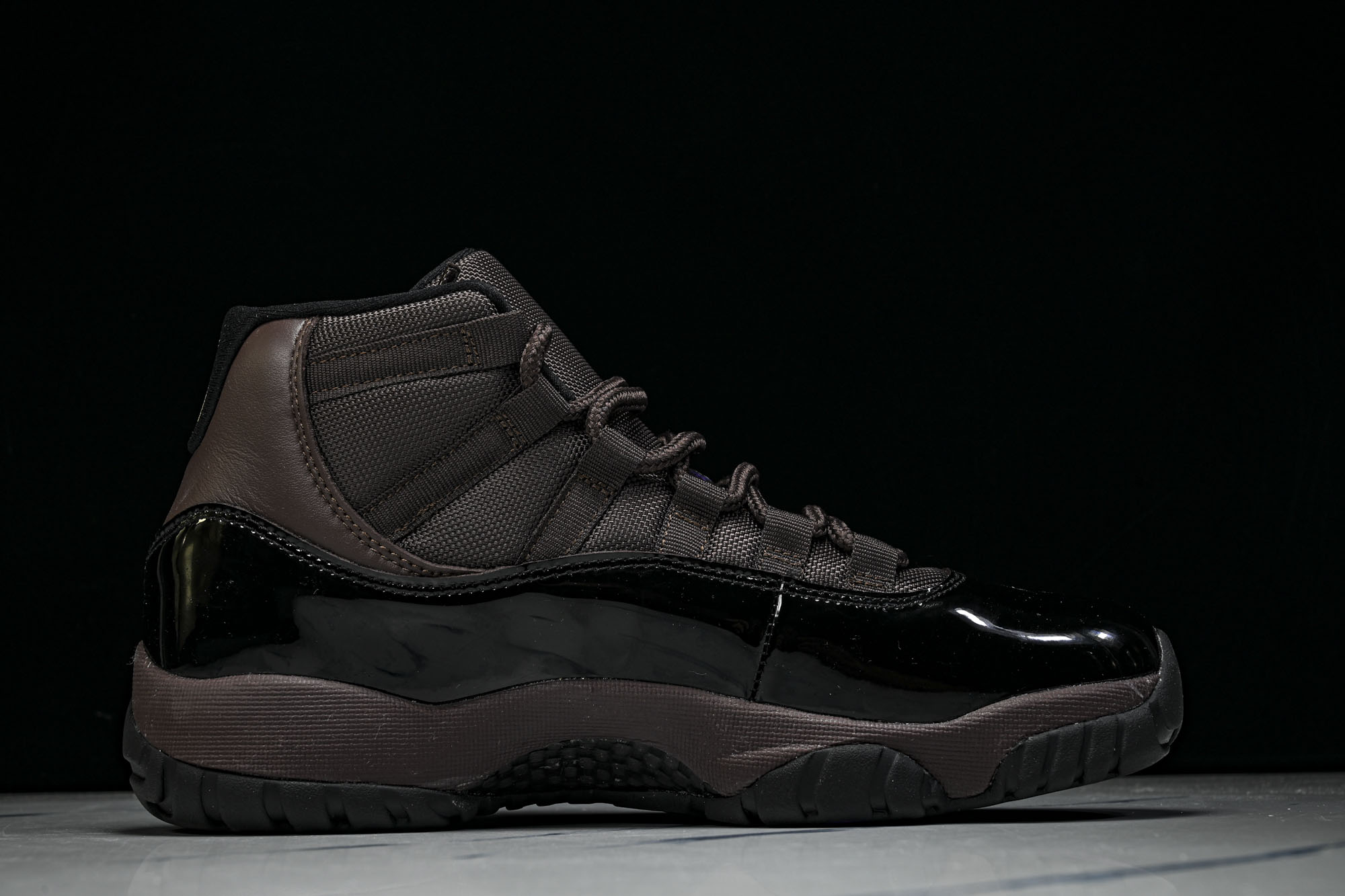 Air Jordan 11 Retro AJ11 乔11黑褐色 CT8012-200 尺寸 40 40.5 41 42 