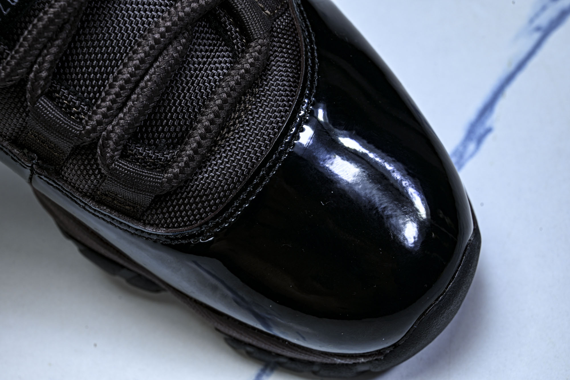 Air Jordan 11 Retro AJ11 乔11黑褐色 CT8012-200 尺寸 40 40.5 41 42 