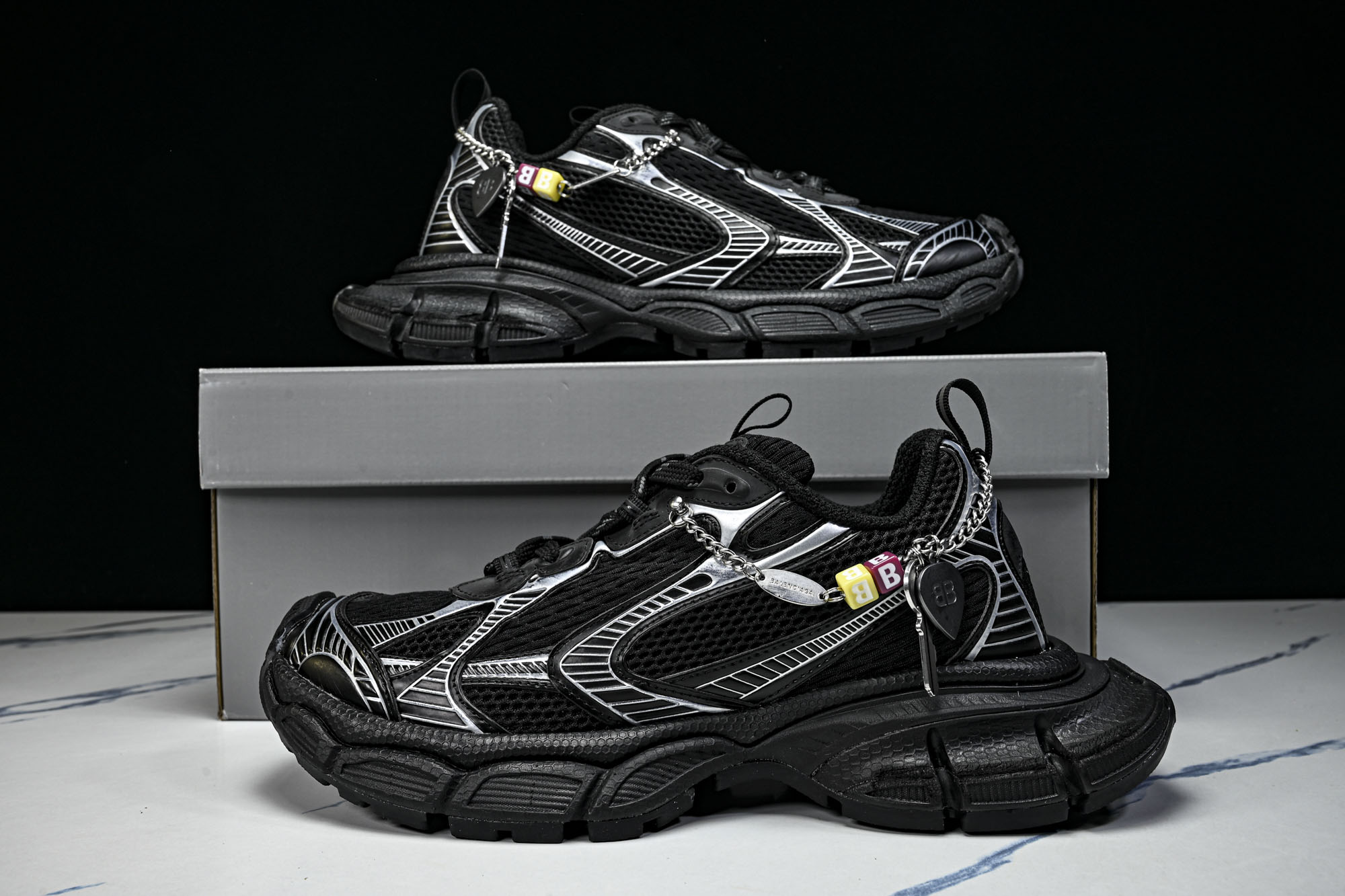 Balenciaga 3XL Charms Men 官方同步 巴黎世家 十代潮流跑鞋 W3XCN1000 尺寸 35 3