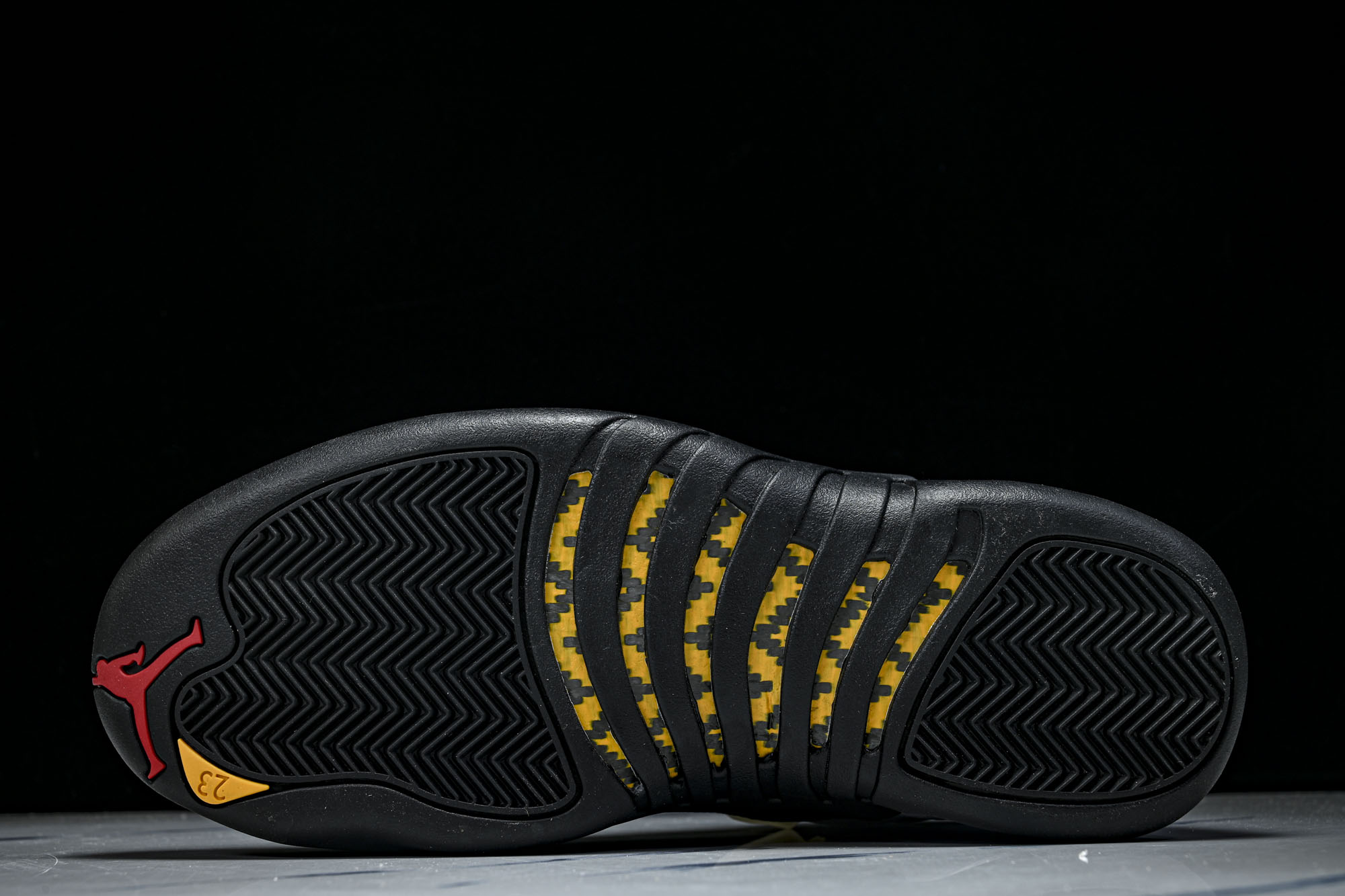 Air Jordan 12 Retro _Black and Varsity Red_ AJ12 乔12黑白 CT801 Air Jordan 12 Retro _Black and Varsity Red_ AJ12 乔12黑白 CT801