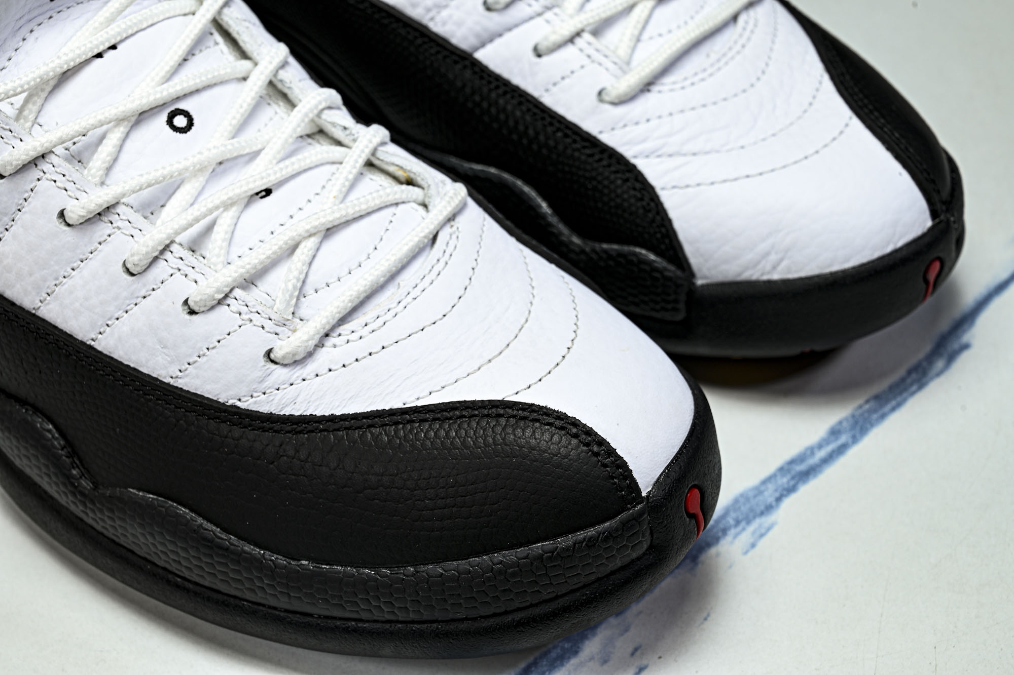 Air Jordan 12 Retro _Black and Varsity Red_ AJ12 乔12黑白 CT801 Air Jordan 12 Retro _Black and Varsity Red_ AJ12 乔12黑白 CT801