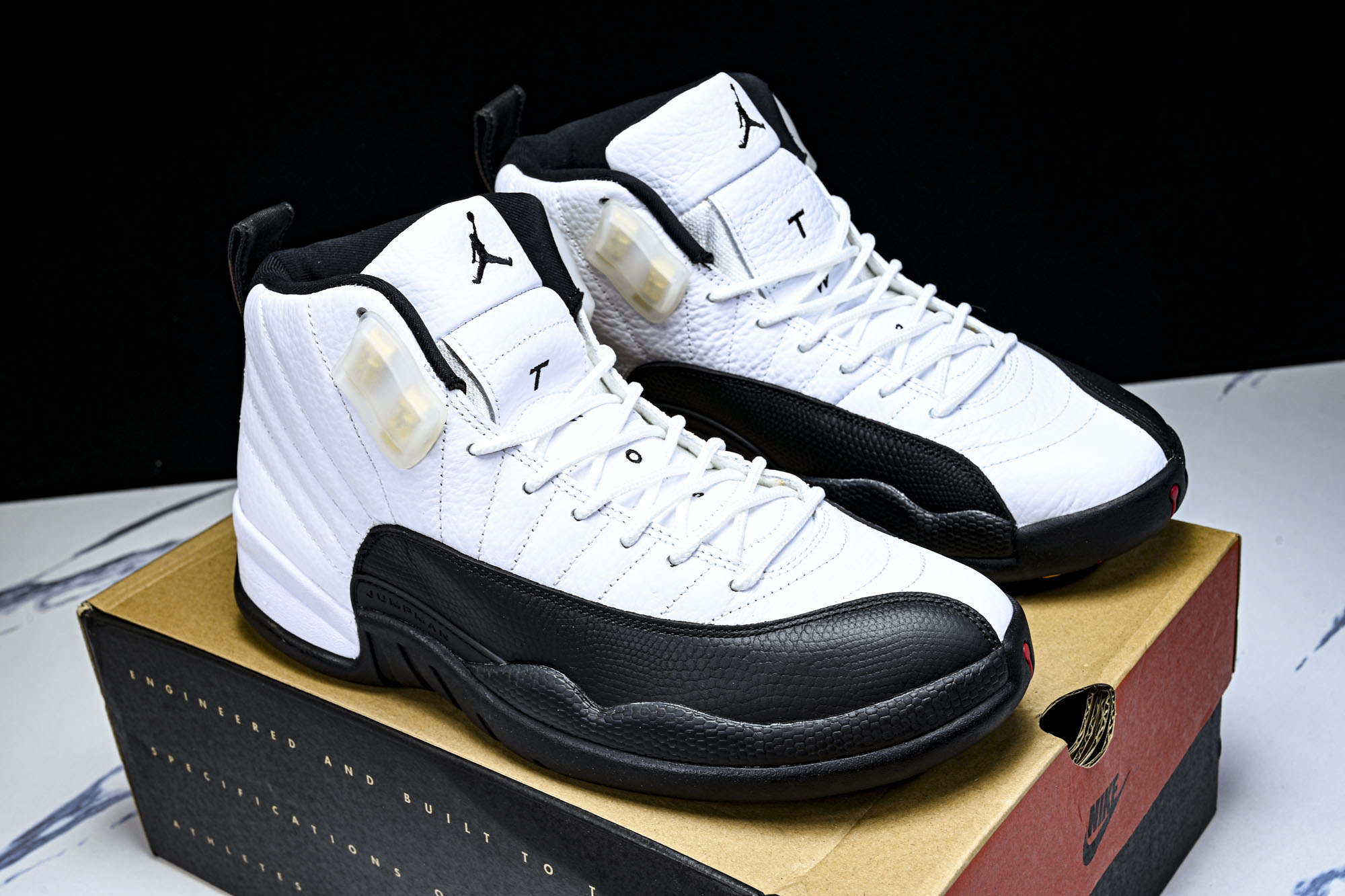 Air Jordan 12 Retro _Black and Varsity Red_ AJ12 乔12黑白 CT801 Air Jordan 12 Retro _Black and Varsity Red_ AJ12 乔12黑白 CT801
