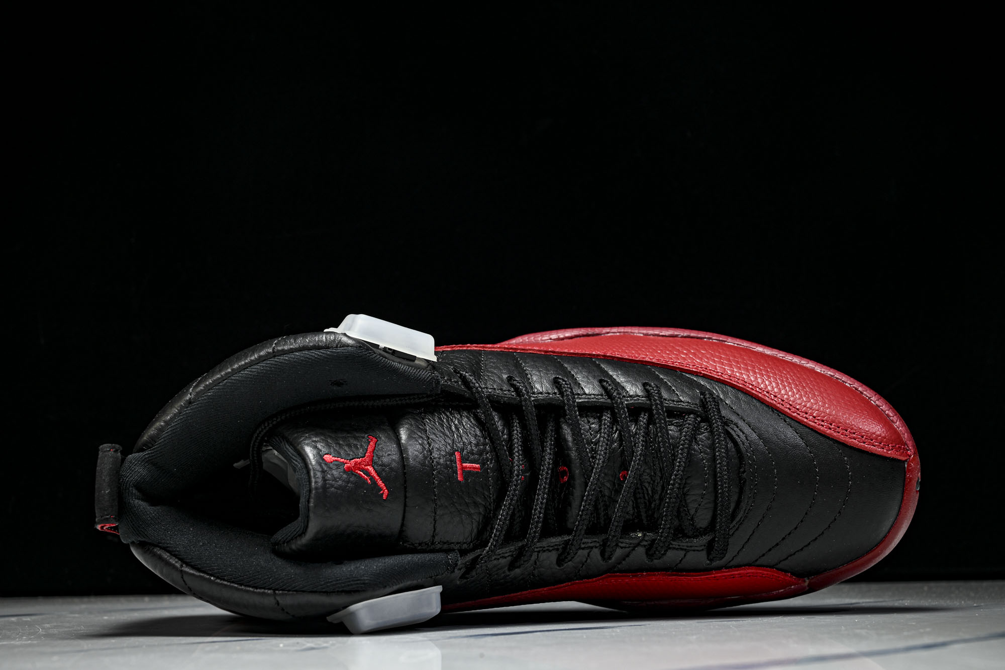 Air Jordan 12 Retro _Black and Varsity Red_ AJ12 乔12黑红 CT801