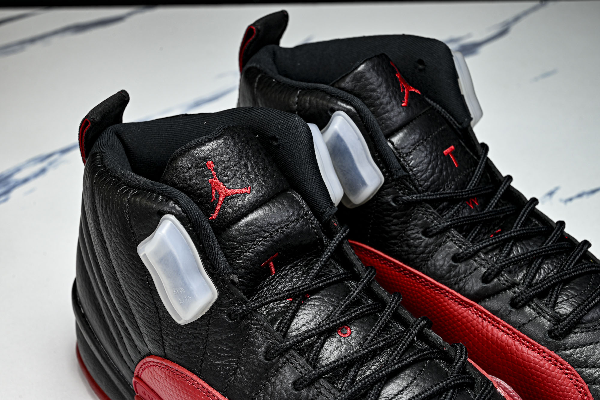 Air Jordan 12 Retro _Black and Varsity Red_ AJ12 乔12黑红 CT801