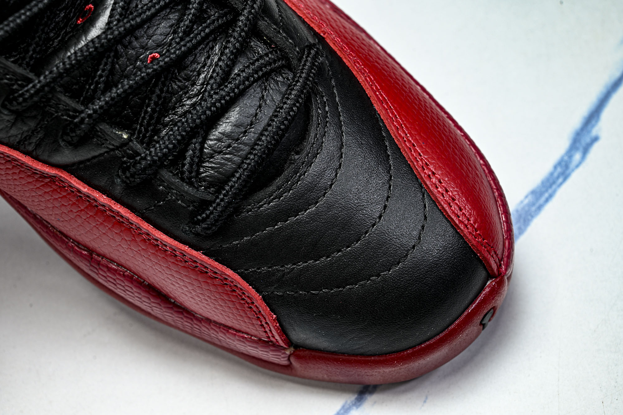 Air Jordan 12 Retro _Black and Varsity Red_ AJ12 乔12黑红 CT801