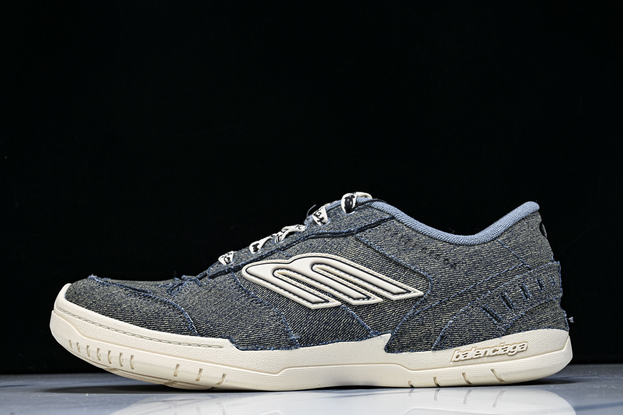 Balenciaga Hamptons Sneaker 巴黎世家十八代潮流复古休闲鞋 WHPDN4090 尺寸 35 3