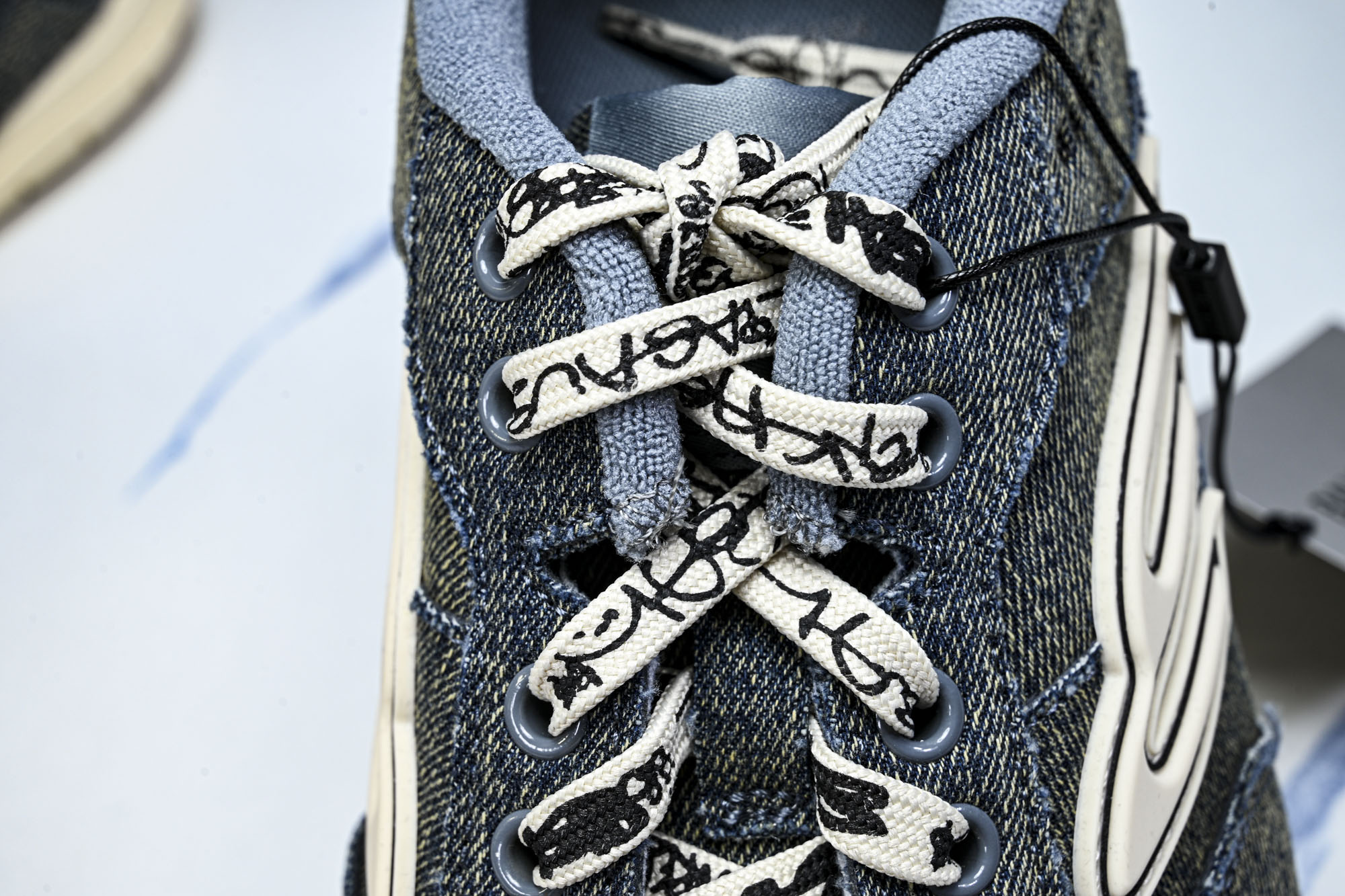 Balenciaga Hamptons Sneaker 巴黎世家十八代潮流复古休闲鞋 WHPDN4090 尺寸 35 3