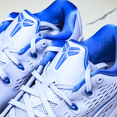 Kobe IX Elite EM Protro灰蓝 防滑耐磨 篮球鞋 IH1401-402 尺寸 40 40.5 41 Kobe IX Elite EM Protro灰蓝 防滑耐磨 篮球鞋 IH1401-402 尺寸 40 40.5 41