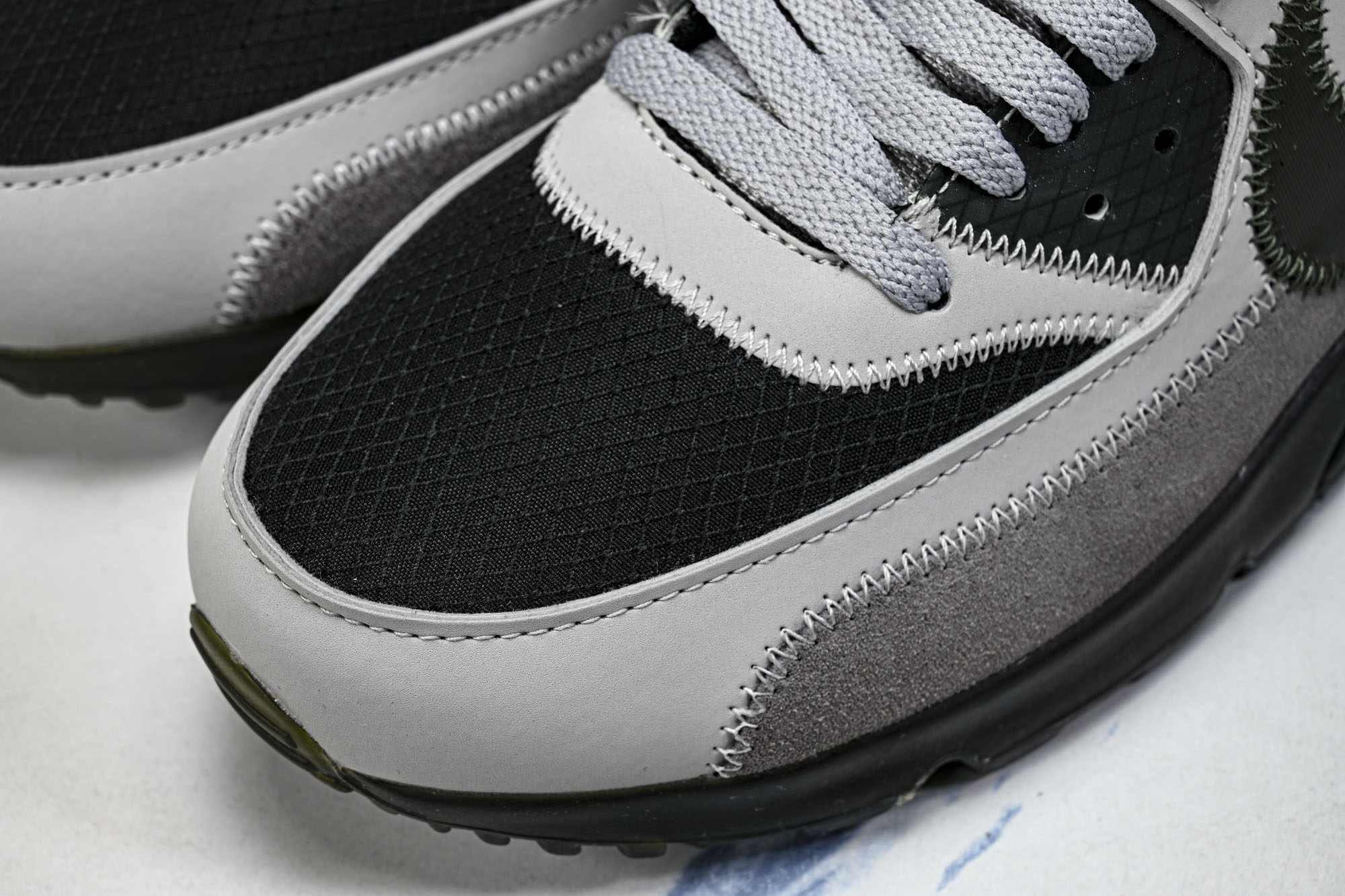 NIKE x OFF-WHITE AIR MAX 90 OW 联名沙漠跑鞋 AA7293-001 尺寸 40 40.5 