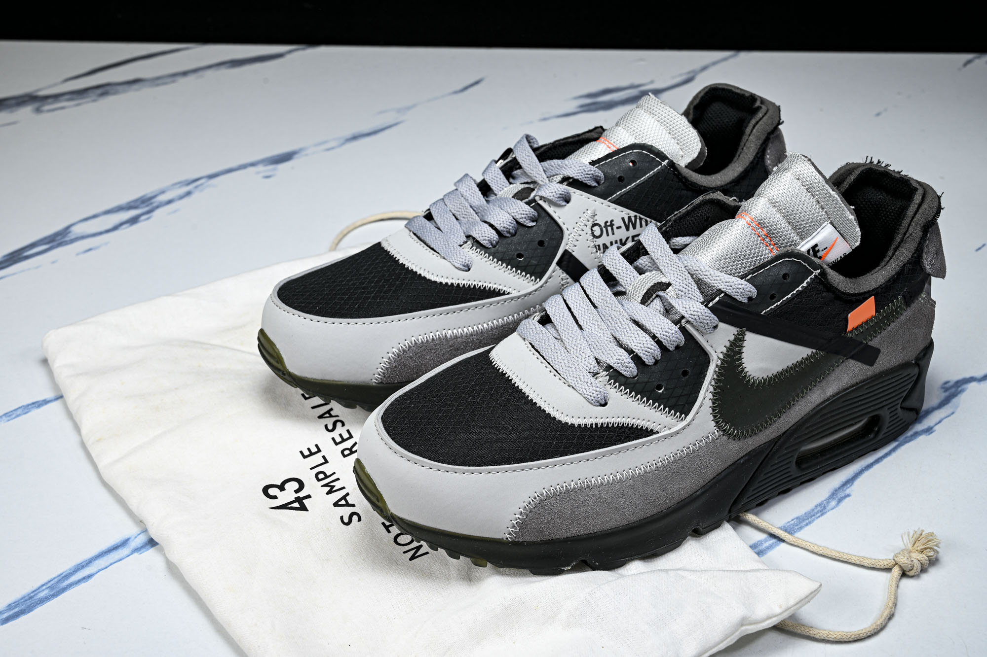 NIKE x OFF-WHITE AIR MAX 90 OW 联名沙漠跑鞋 AA7293-001 尺寸 40 40.5 