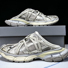 Balenciaga Phantom Sneaker 3XL 蜘蛛侠绑带 半拖 潮流跑鞋 尺寸 35 36 37 38 Balenciaga Phantom Sneaker 3XL 蜘蛛侠绑带 半拖 潮流跑鞋 尺寸 35 36 37 38